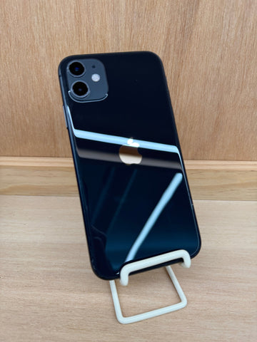iPhone 11 - trade.com.au