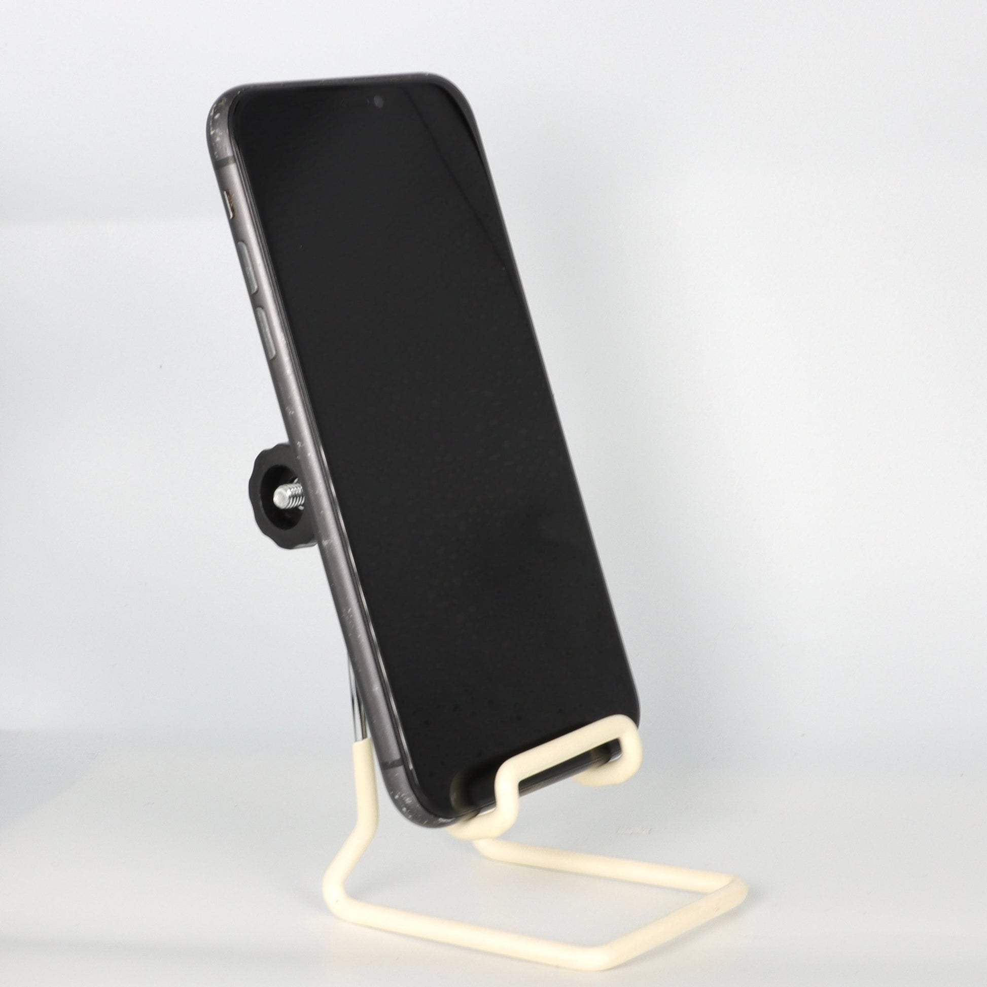 iPhone 11 - trade.com.au