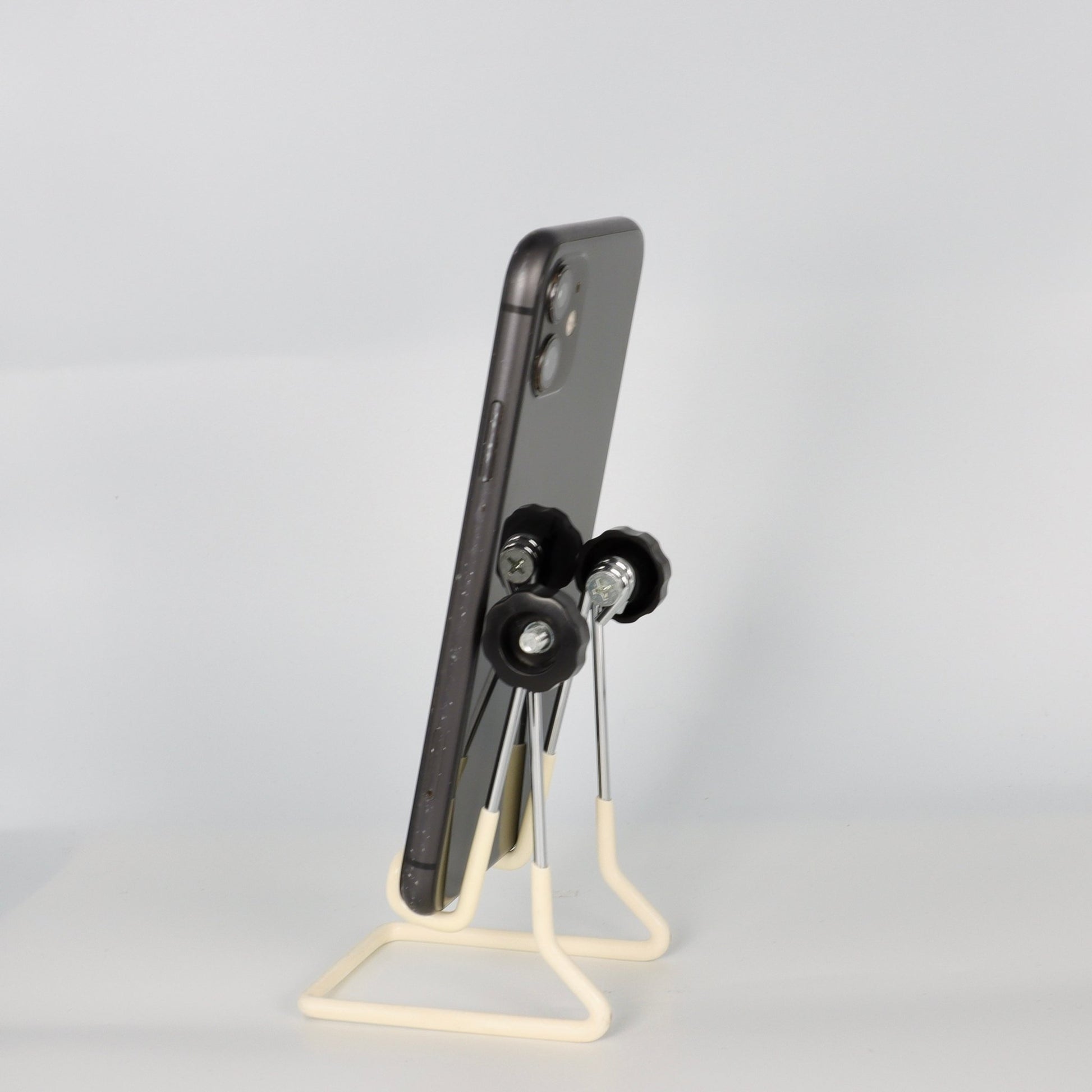 iPhone 11 - trade.com.au