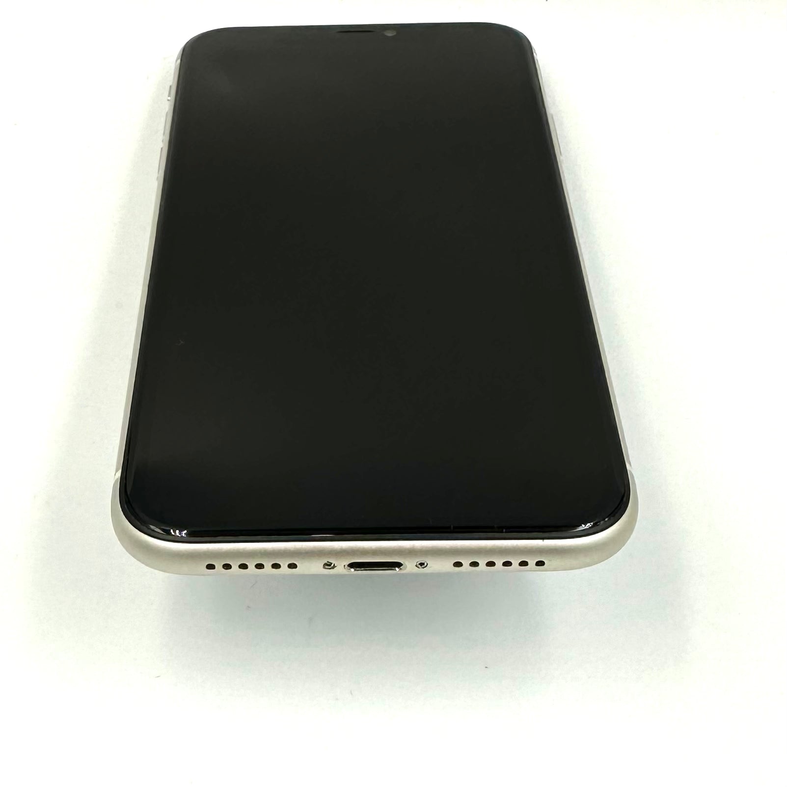 iPhone 11 - trade.com.au