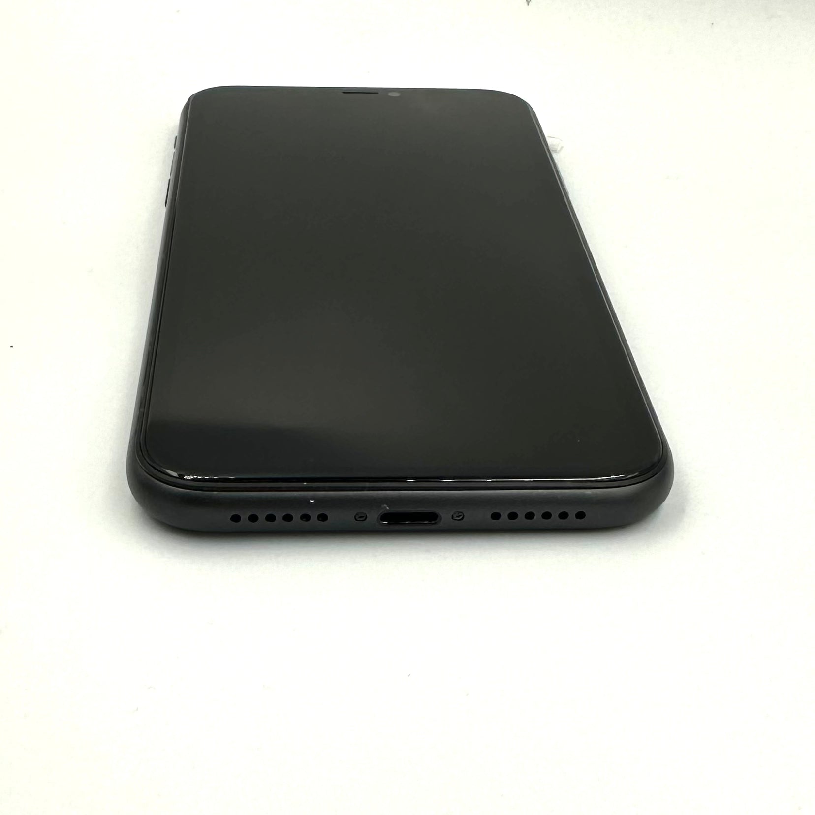 iPhone 11 - trade.com.au