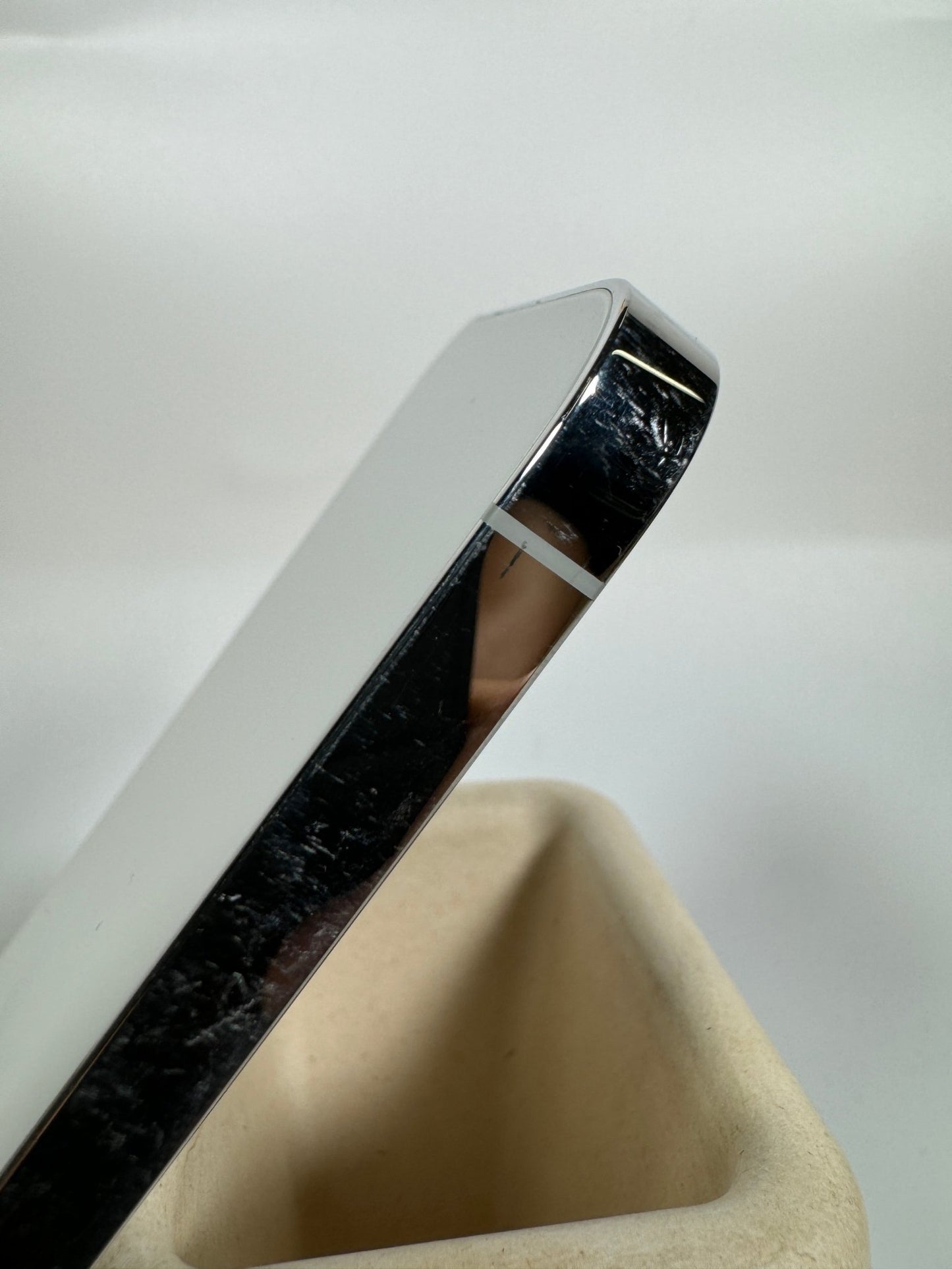 iPhone 11 Pro - trade.com.au