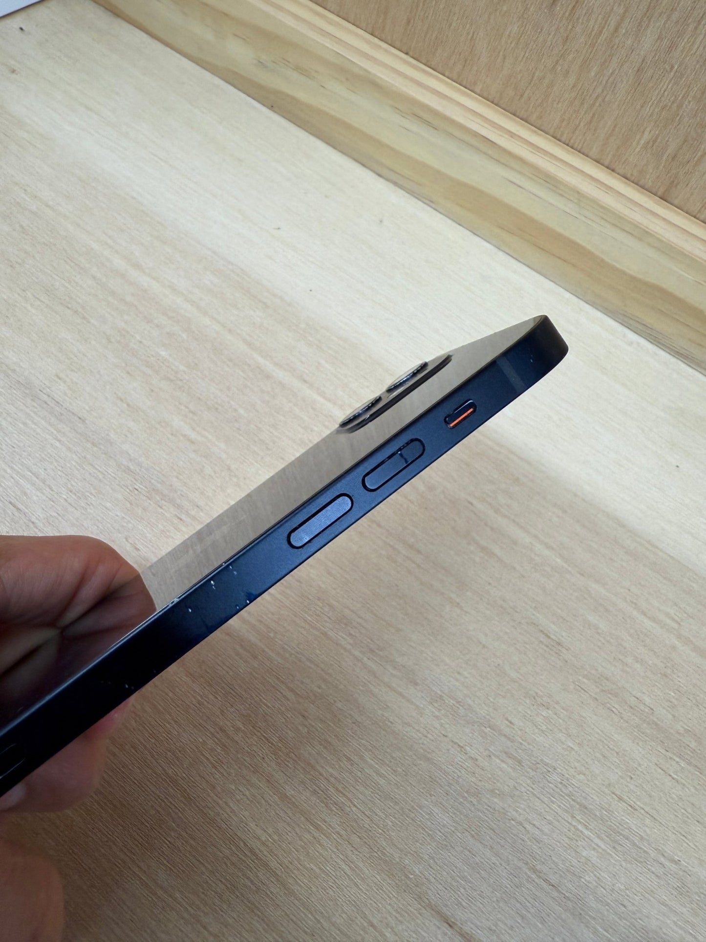 iPhone 12 - trade.com.au