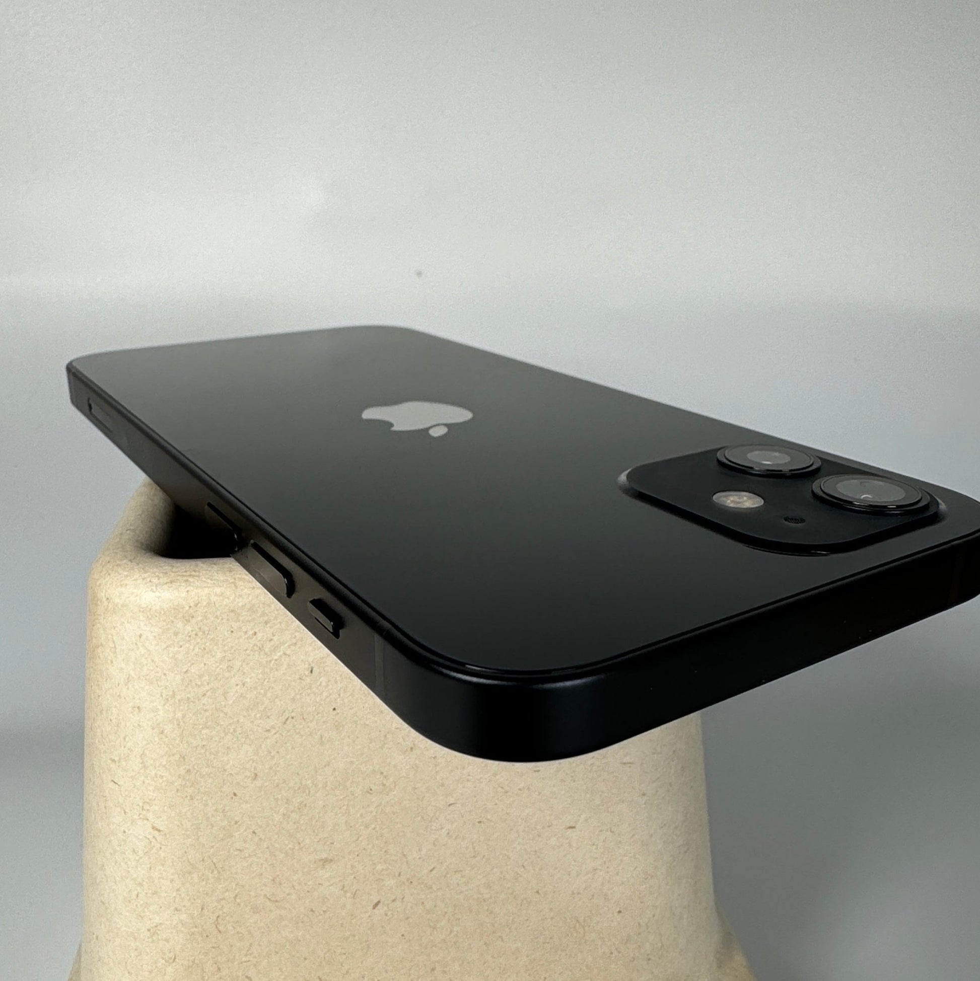 iPhone 12 - trade.com.au