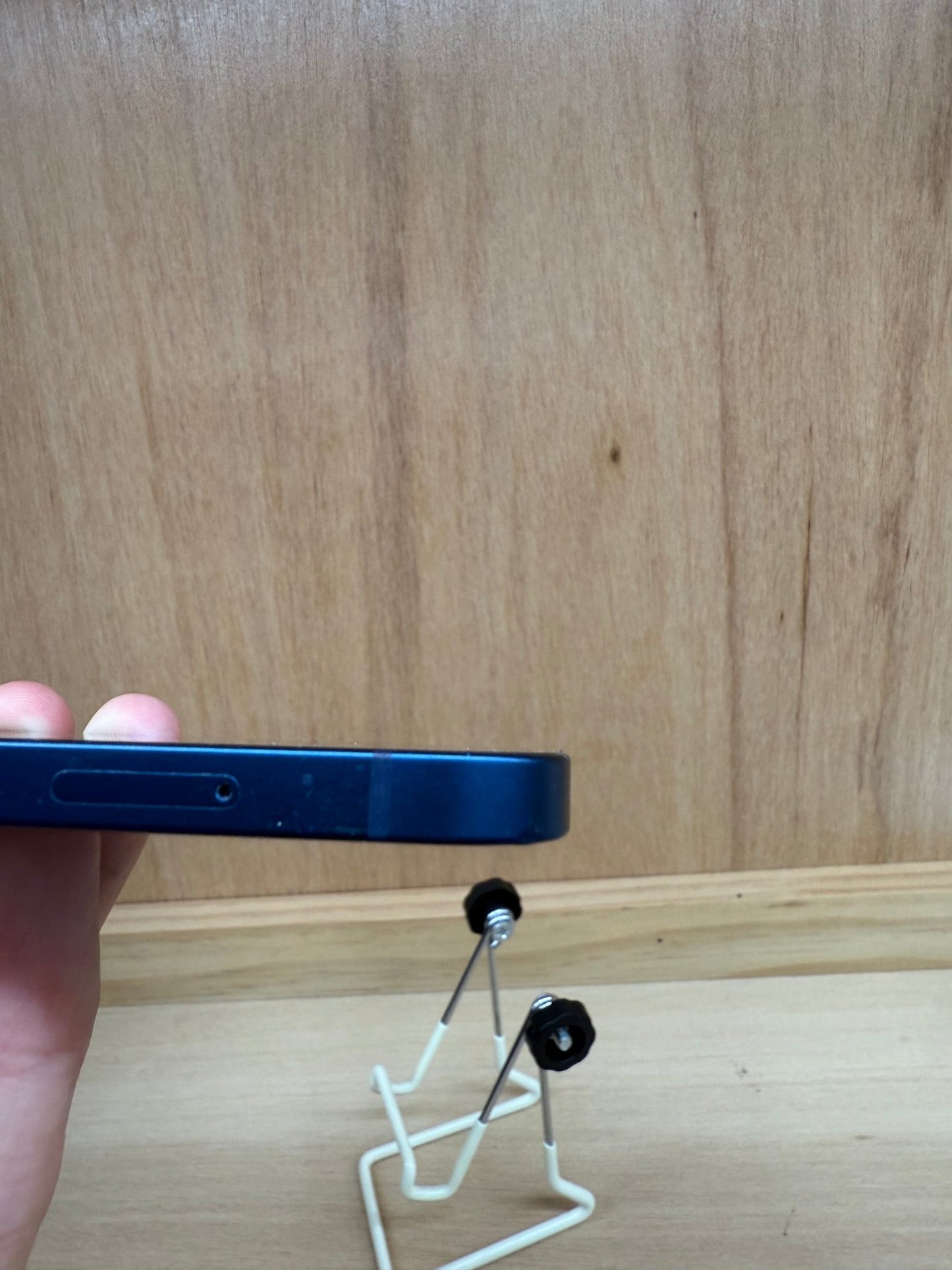 iPhone 12 - trade.com.au