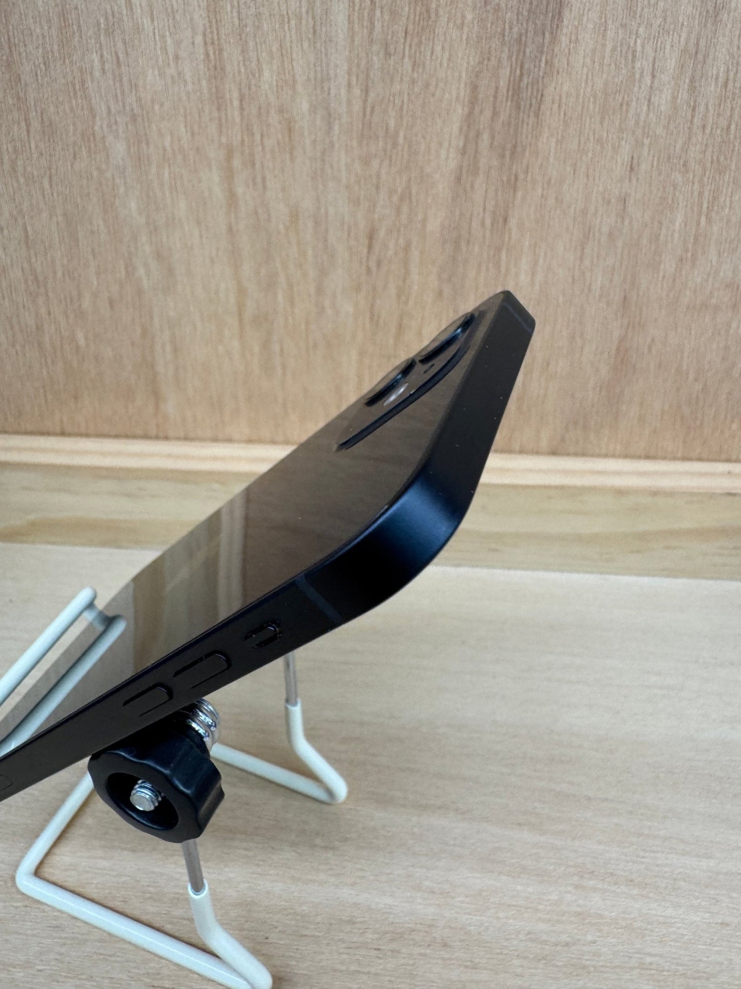 iPhone 12 - trade.com.au