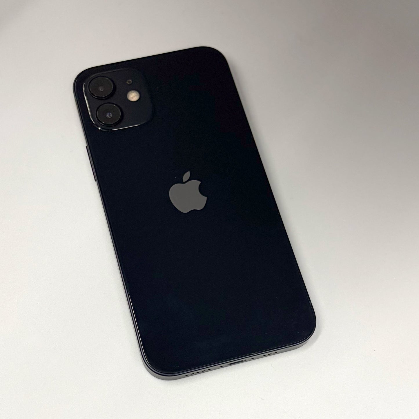 iPhone 12 Black 128GB A Grade 100% Battery T8710