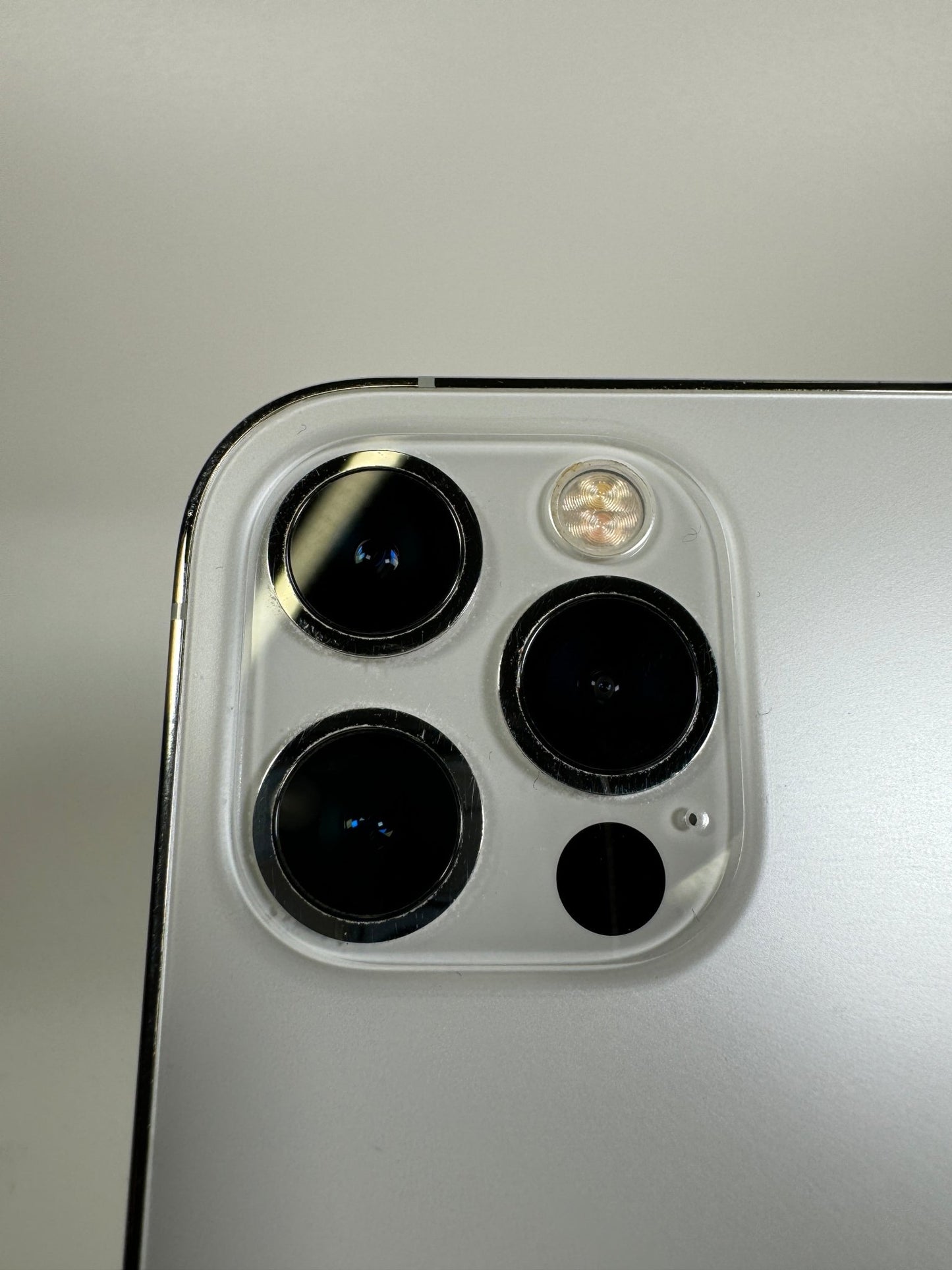 iPhone 12 Pro - trade.com.au