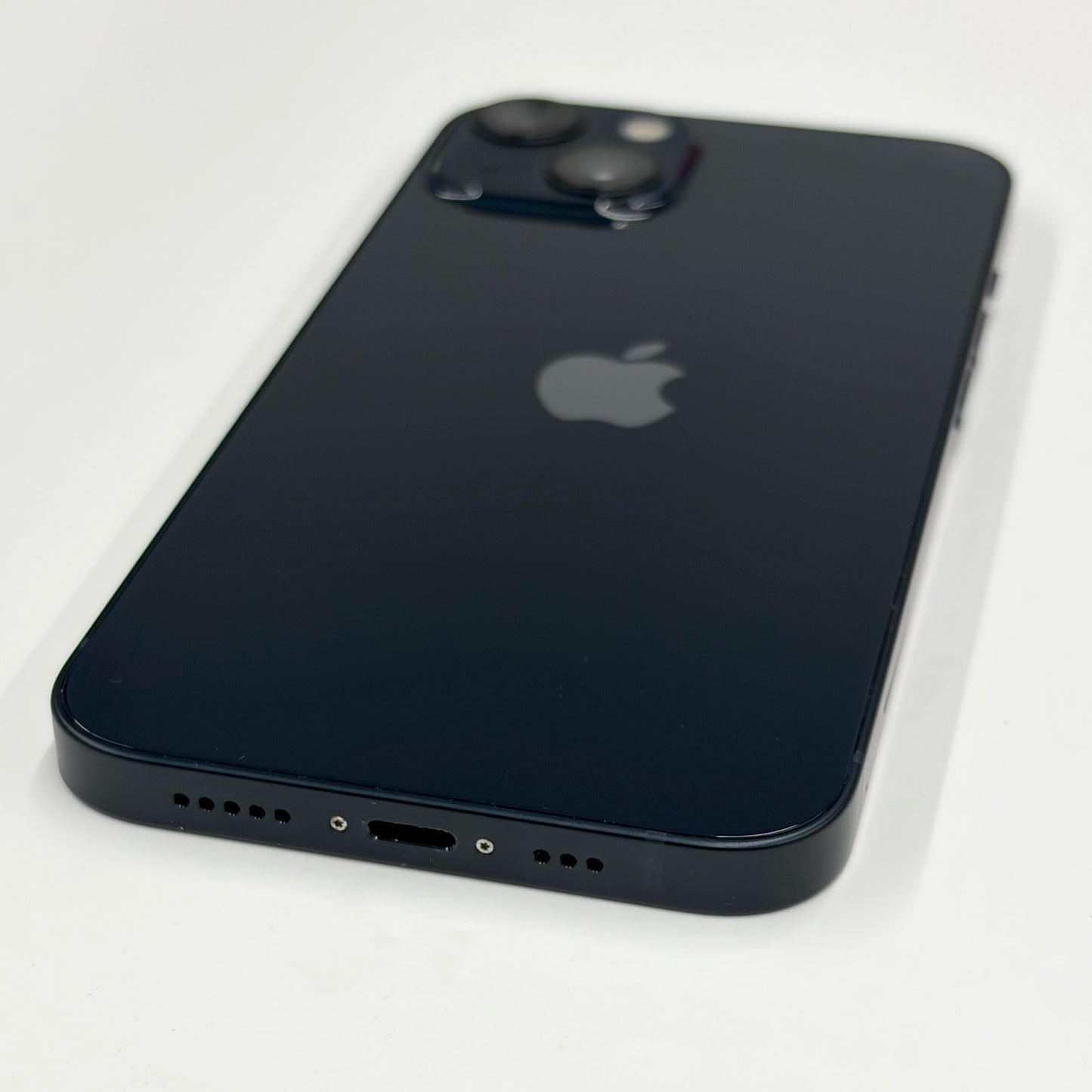 iPhone 13 128GB Midnight C Grade 100% Battery T8714