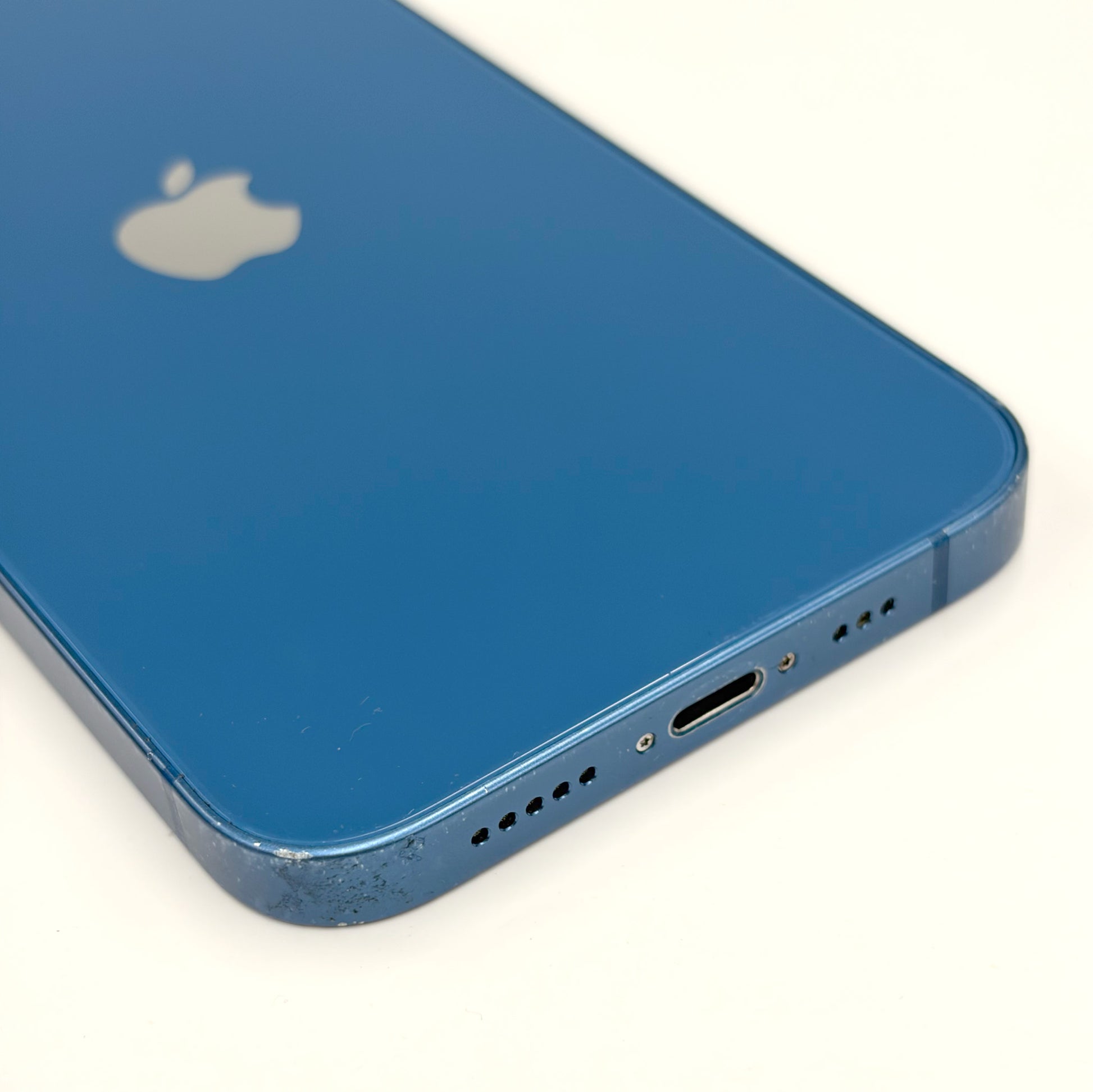 iPhone 13 128GB Blue C Grade 100% Battery T8726