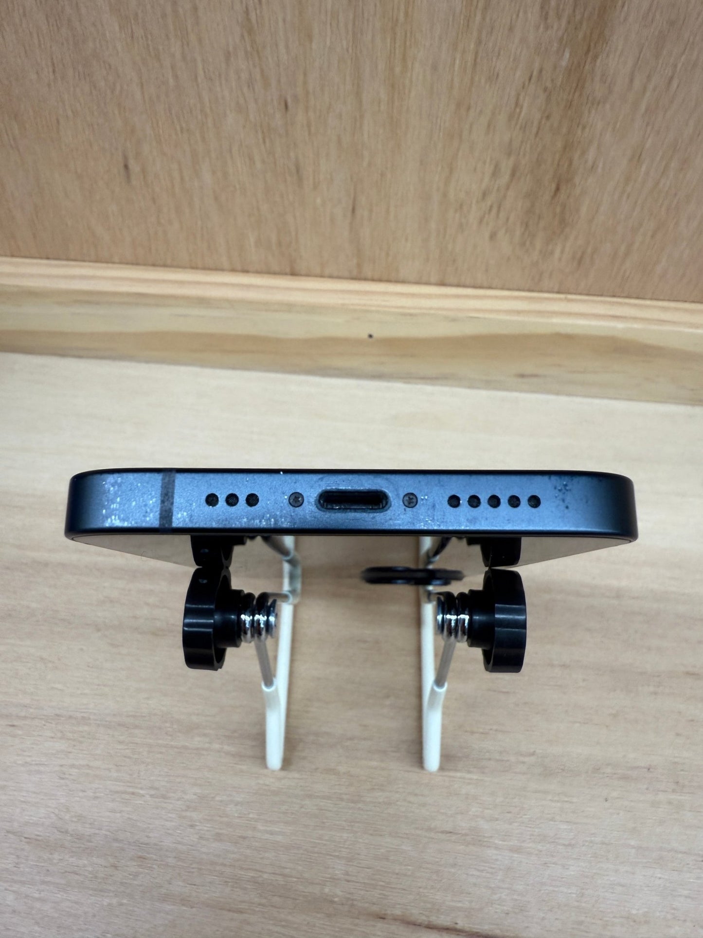 iPhone 13 - trade.com.au