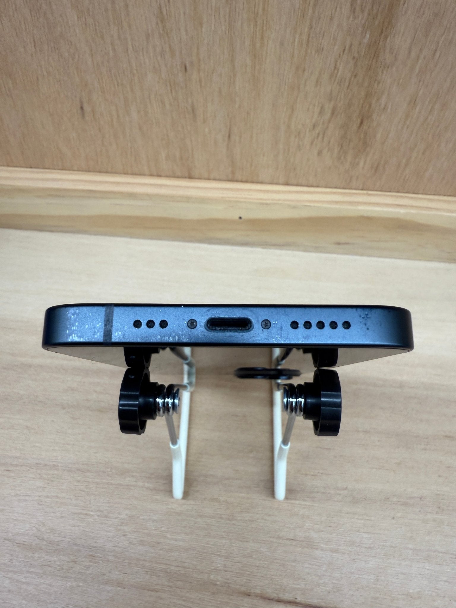 iPhone 13 - trade.com.au