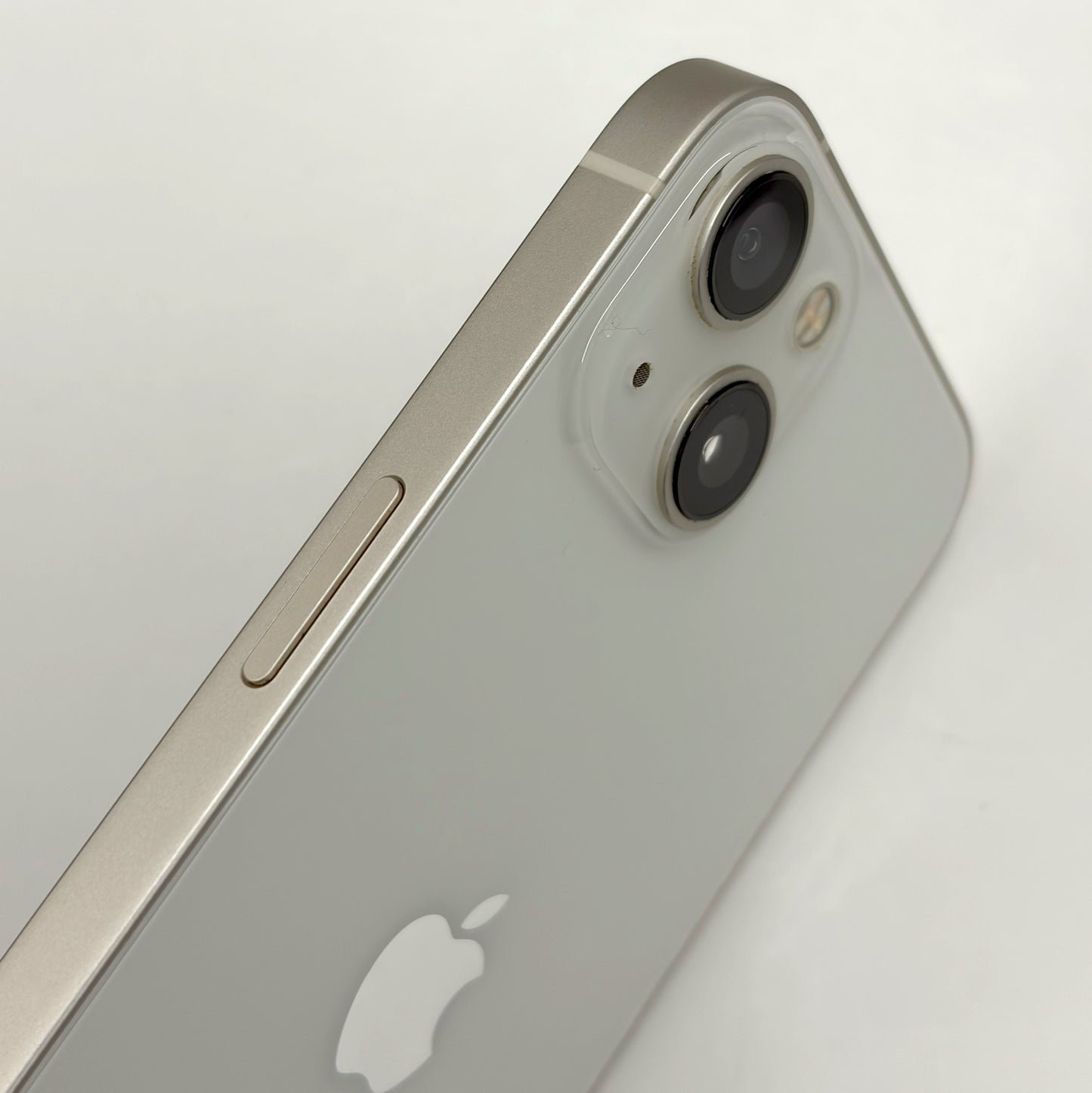 iPhone 13 256GB Starlight A Grade 100% Battery T8677