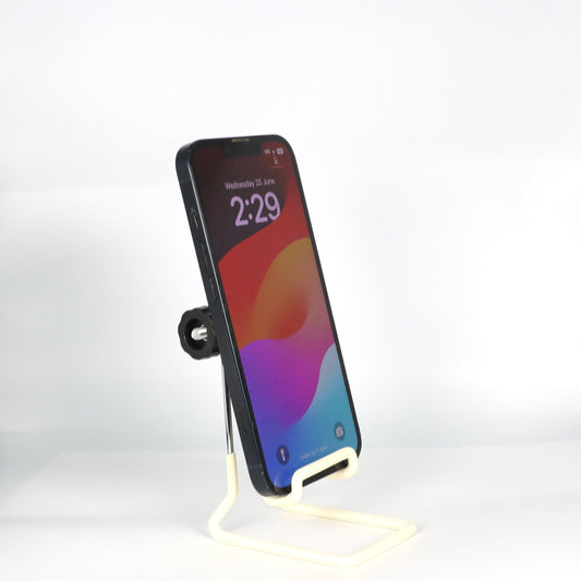 iPhone 13 - trade.com.au