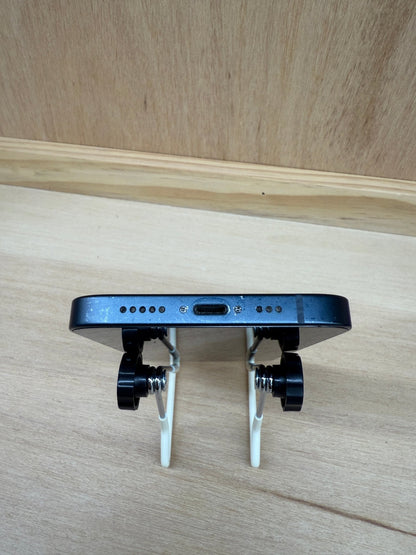 iPhone 13 - trade.com.au