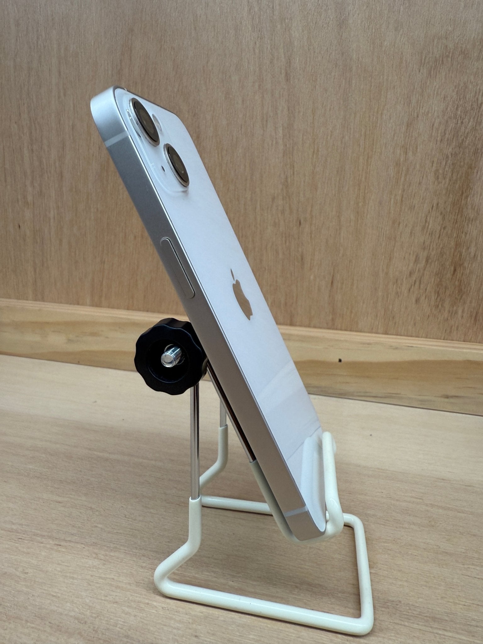 iPhone 13 - trade.com.au