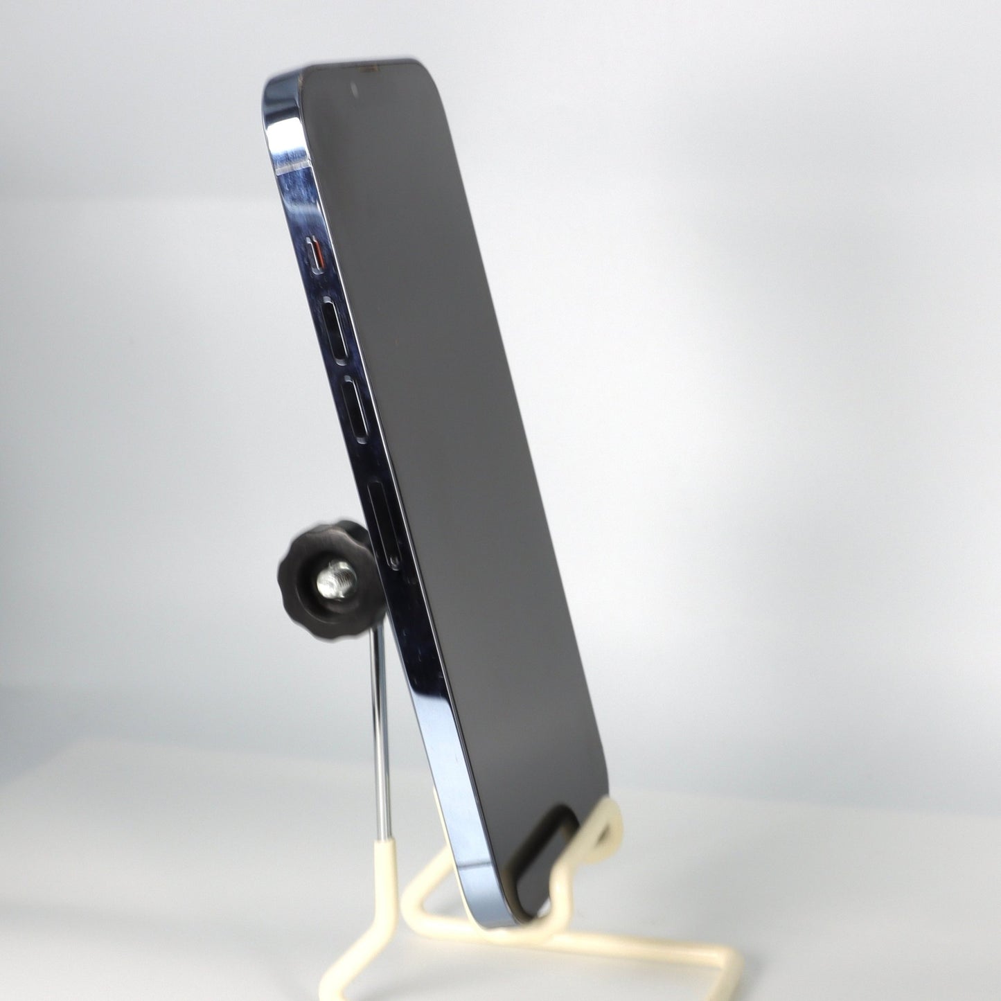 iPhone 13 Pro Max - trade.com.au