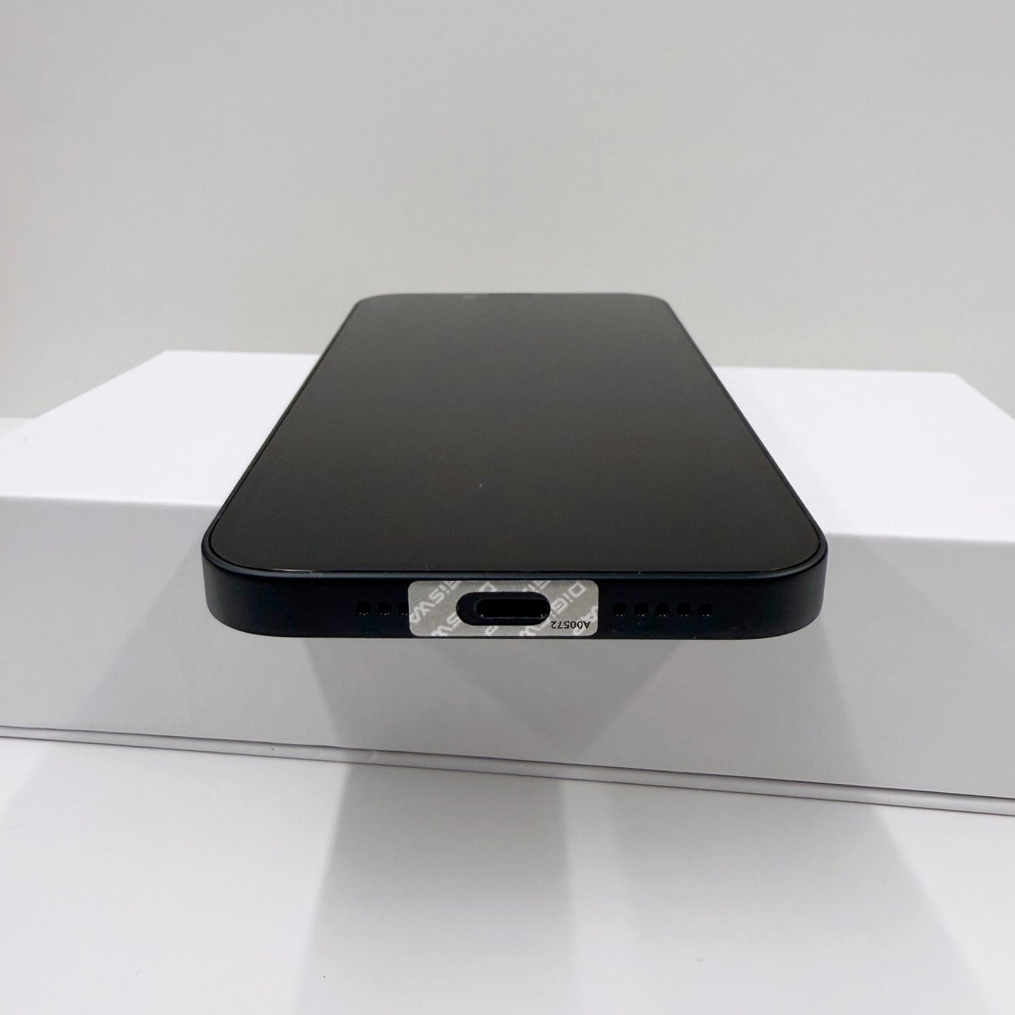 iPhone 14 128GB Midnight - trade.com.au