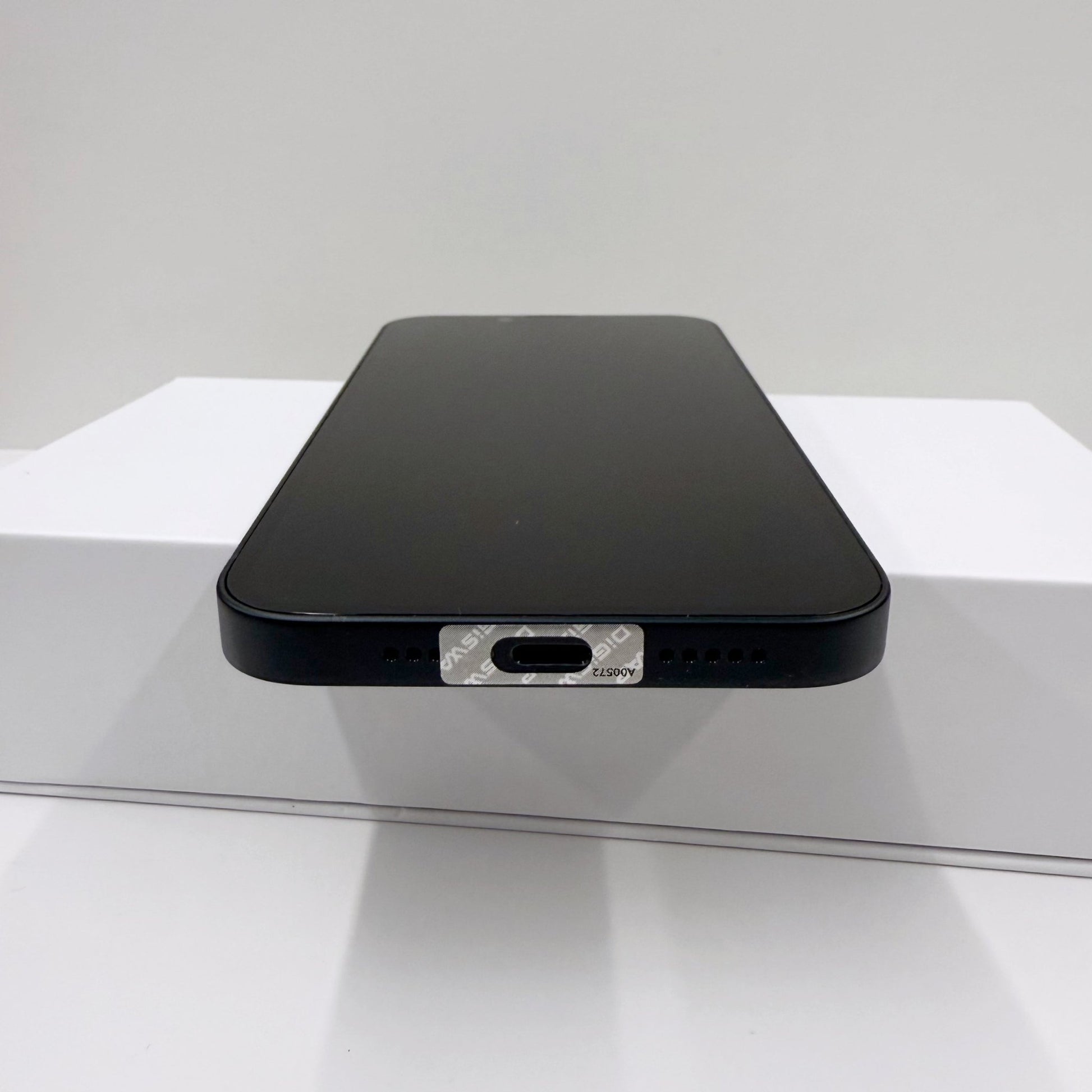 iPhone 14 128GB Midnight - trade.com.au