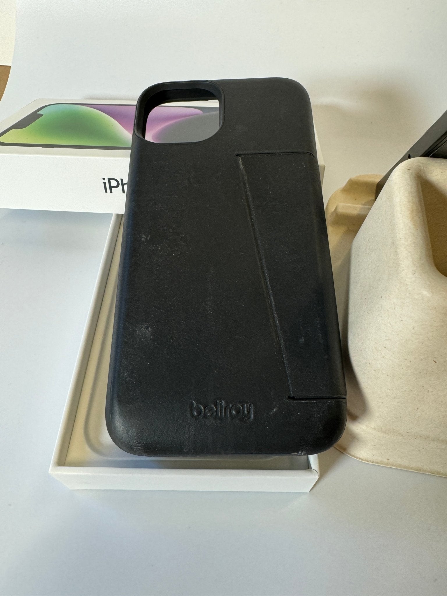 iPhone 14 - trade.com.au