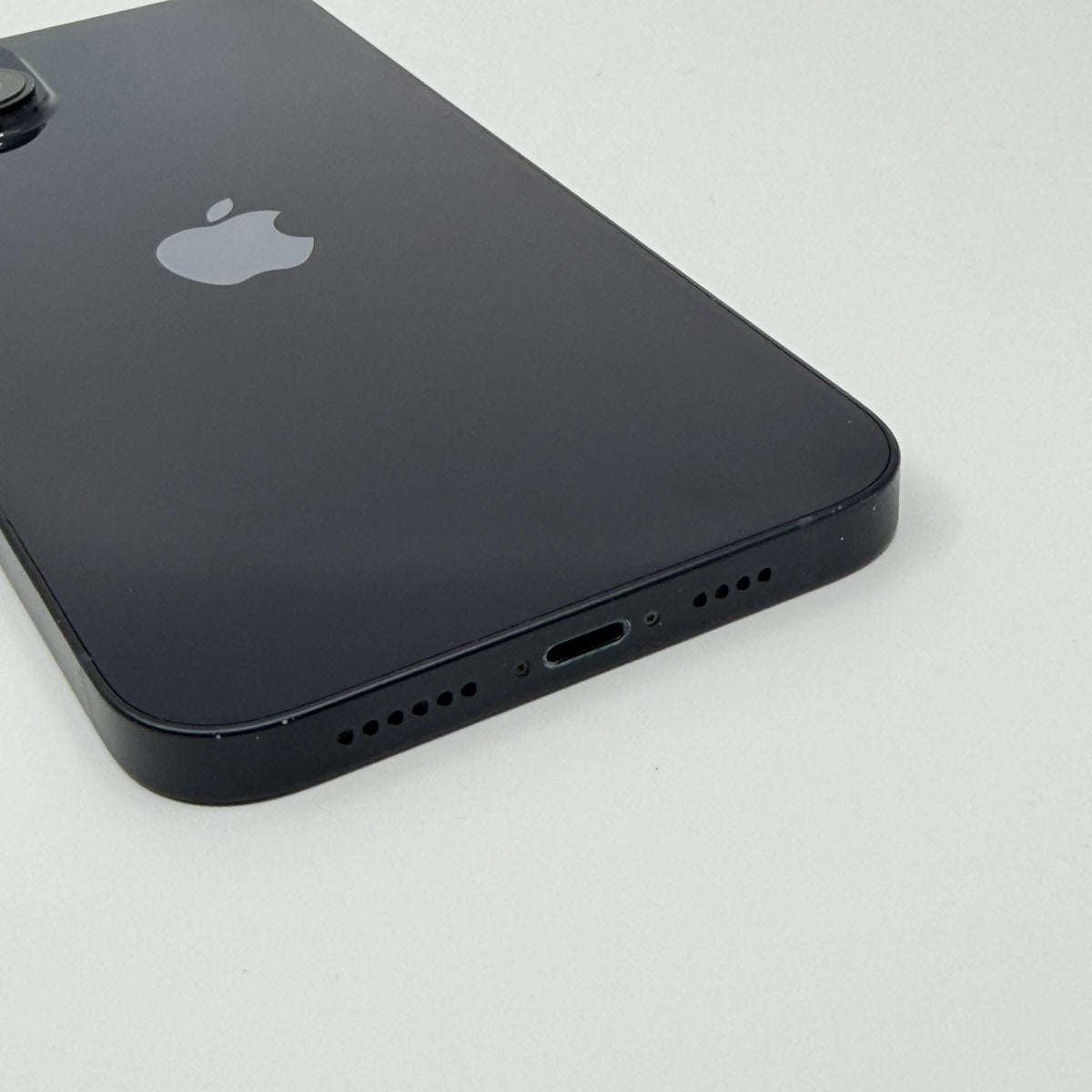 iPhone 14 Plus 128GB Midnight 88% Battery (B Grade) T8996