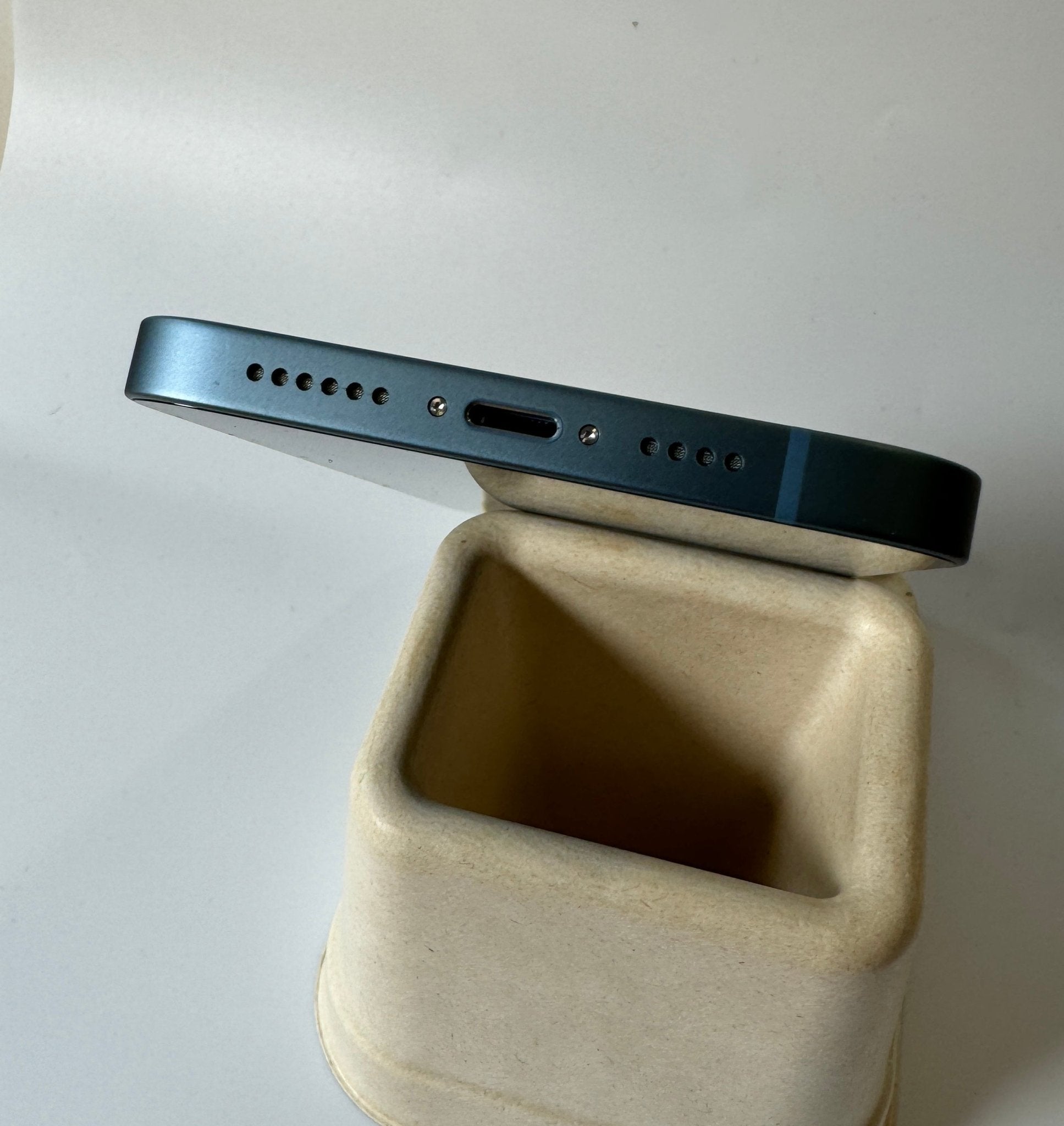 iPhone 14 Plus - trade.com.au