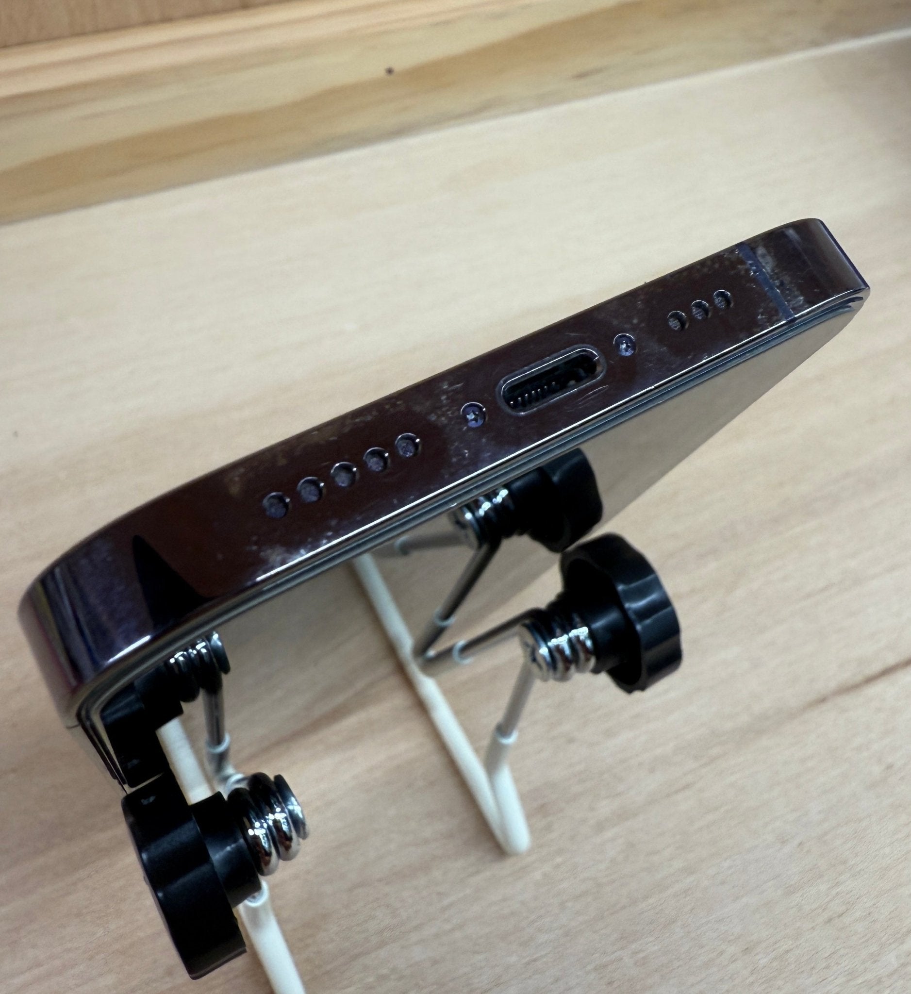 iPhone 14 Pro - trade.com.au