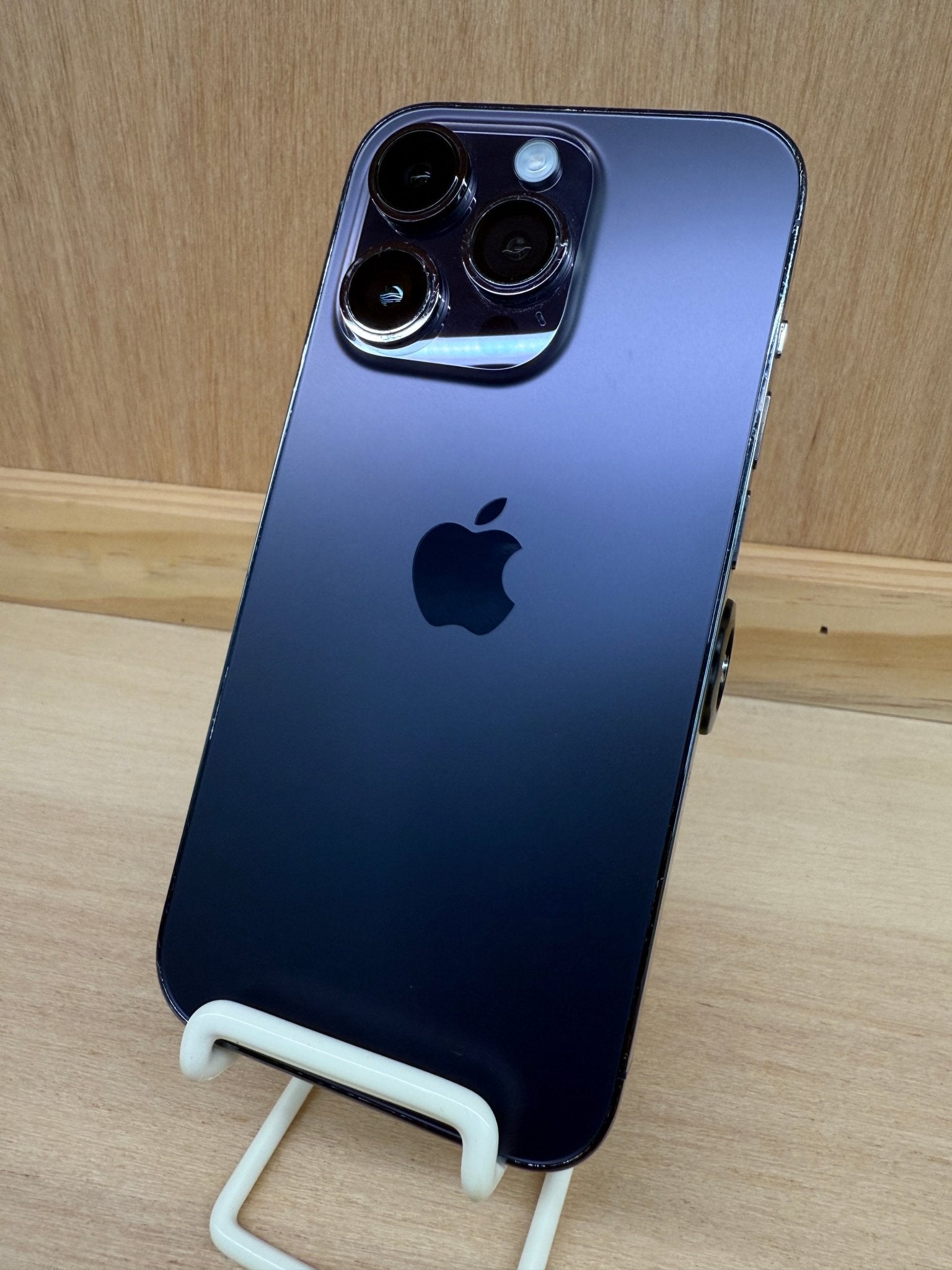 iPhone 14 Pro - trade.com.au