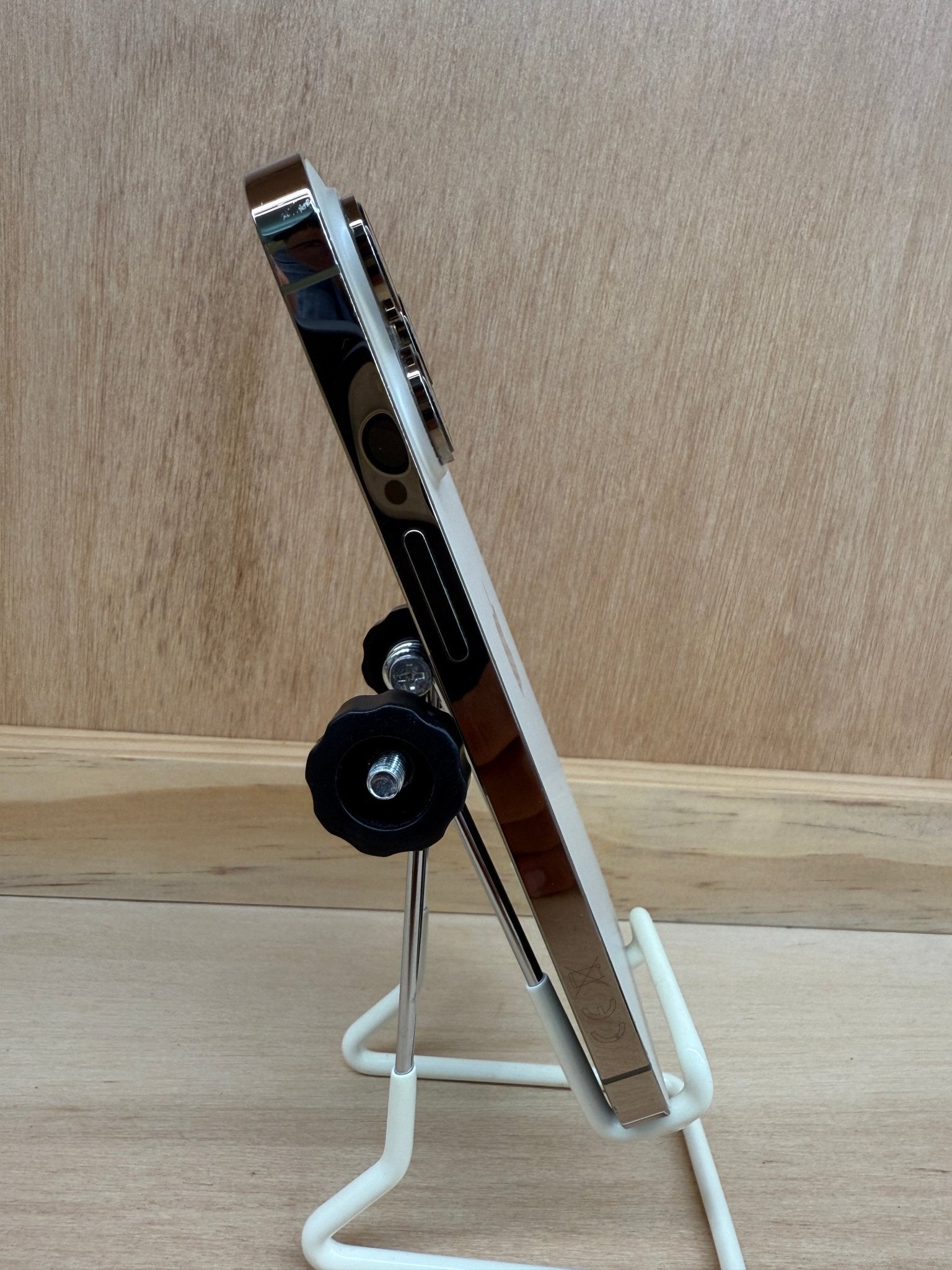 iPhone 14 Pro - trade.com.au