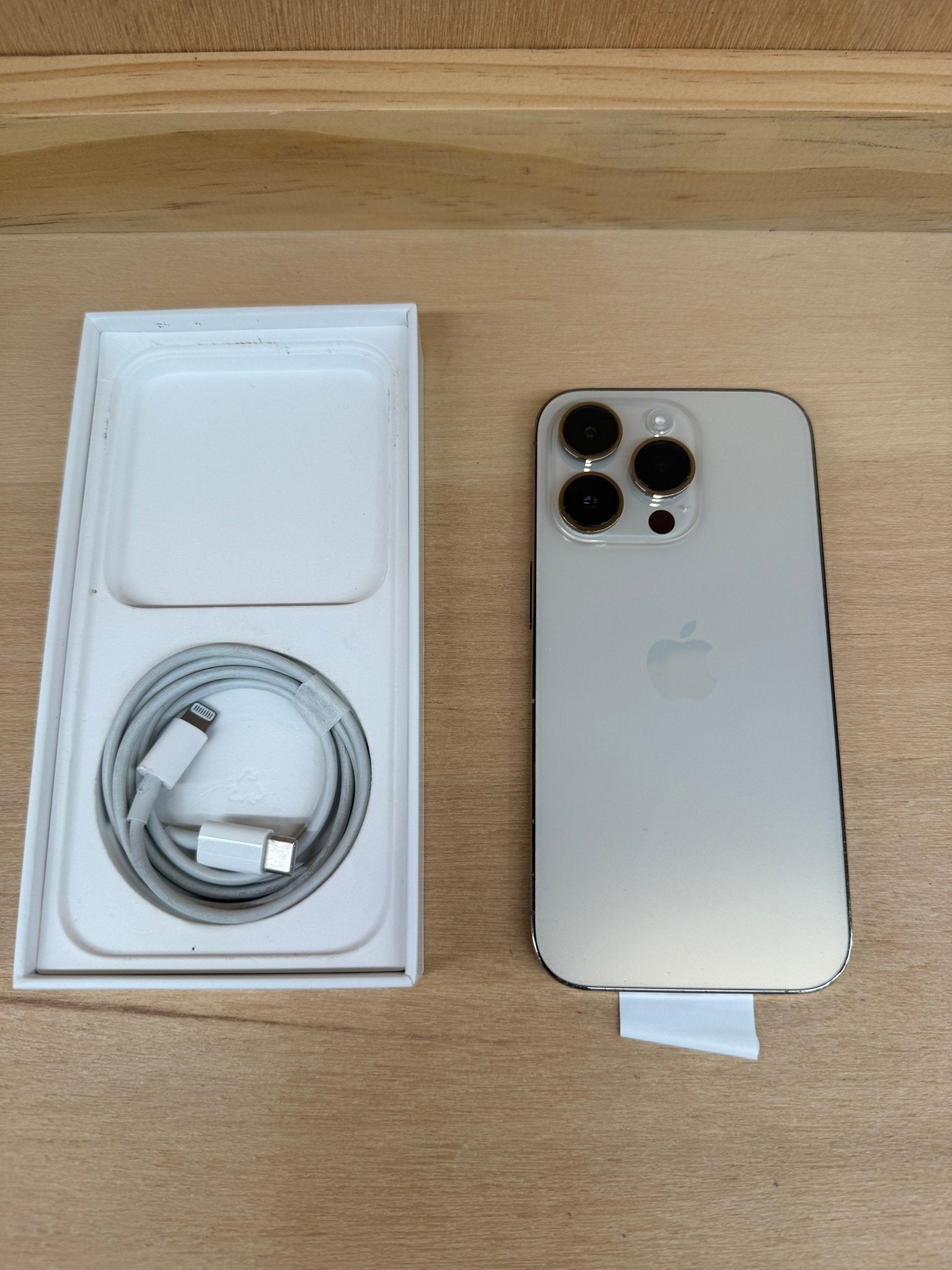 iPhone 14 Pro - trade.com.au