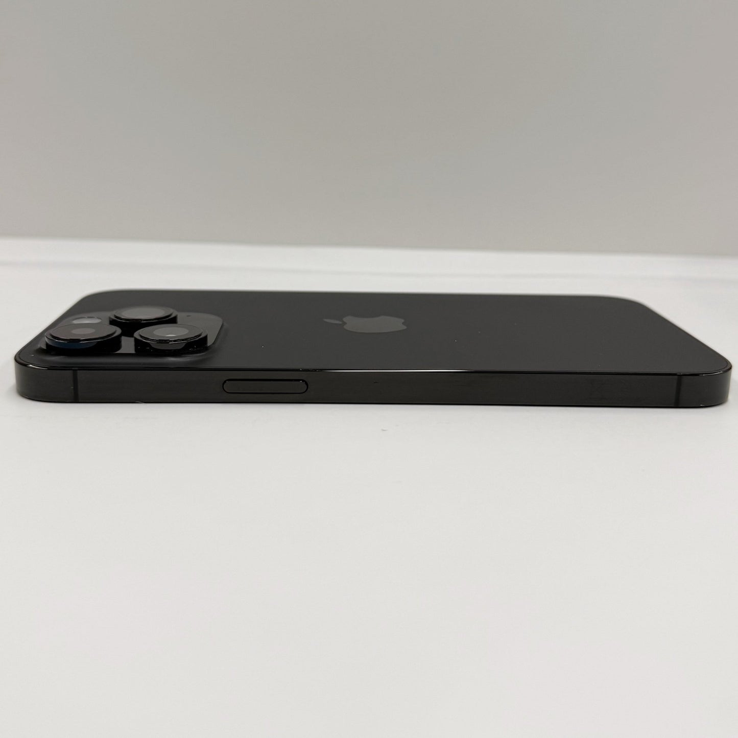 iPhone 14 Pro Max 128GB Space Black T8076 - trade.com.au