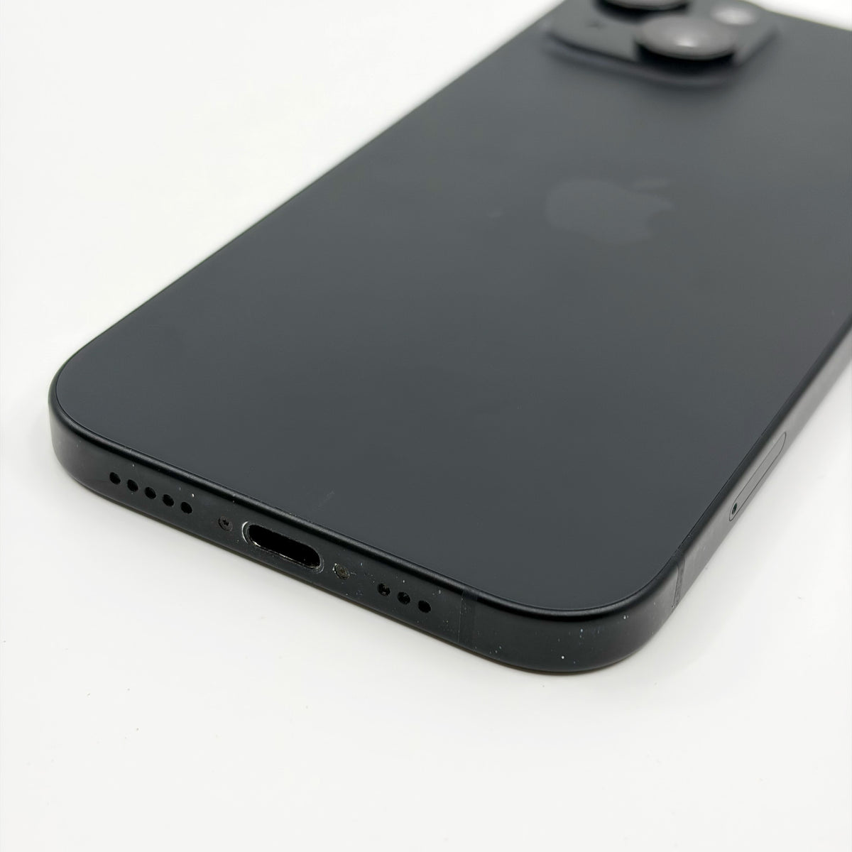 iPhone 15 128GB Black B Grade 84% Battery T8892
