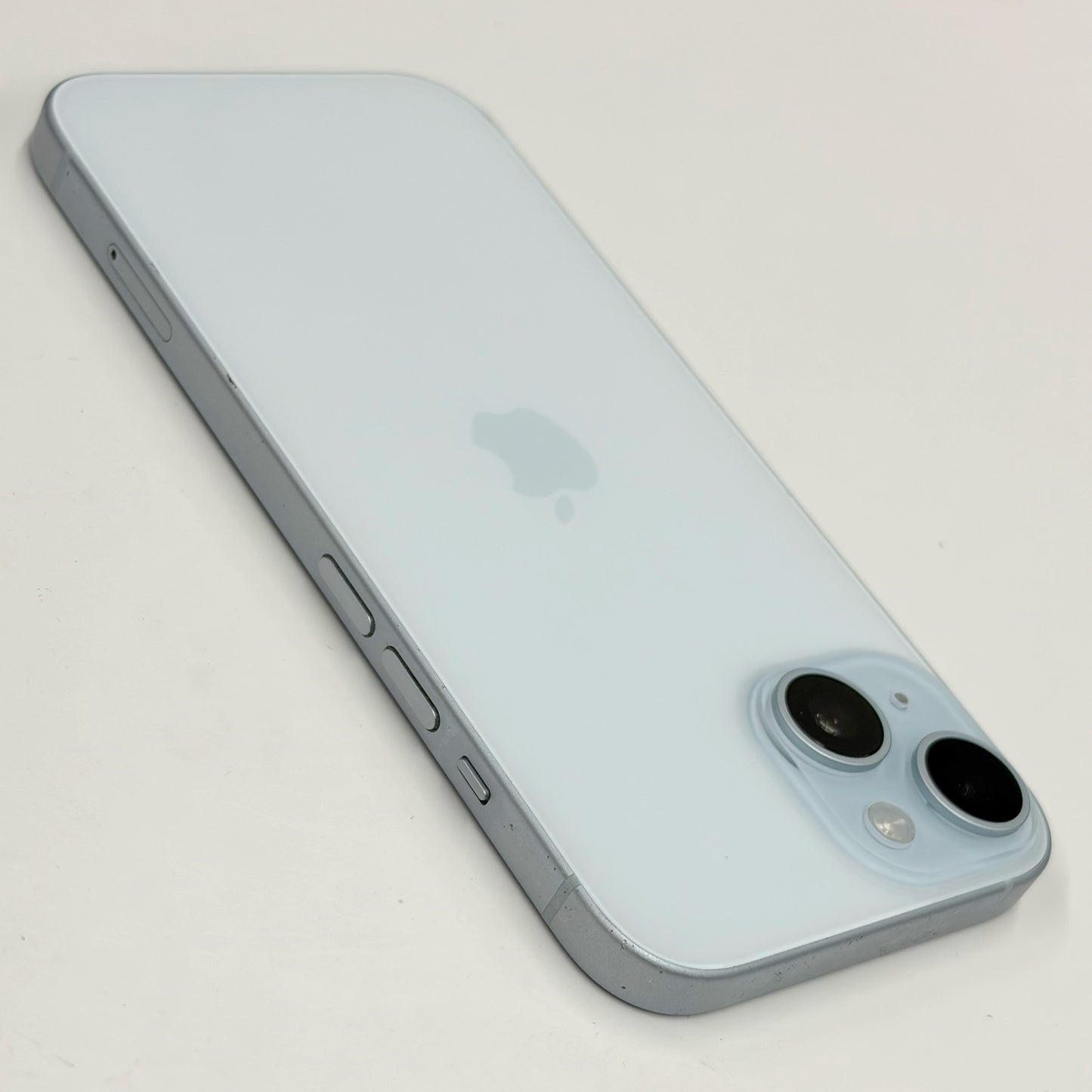 iPhone 15 Blue 256GB B Grade 100% Battery T8733