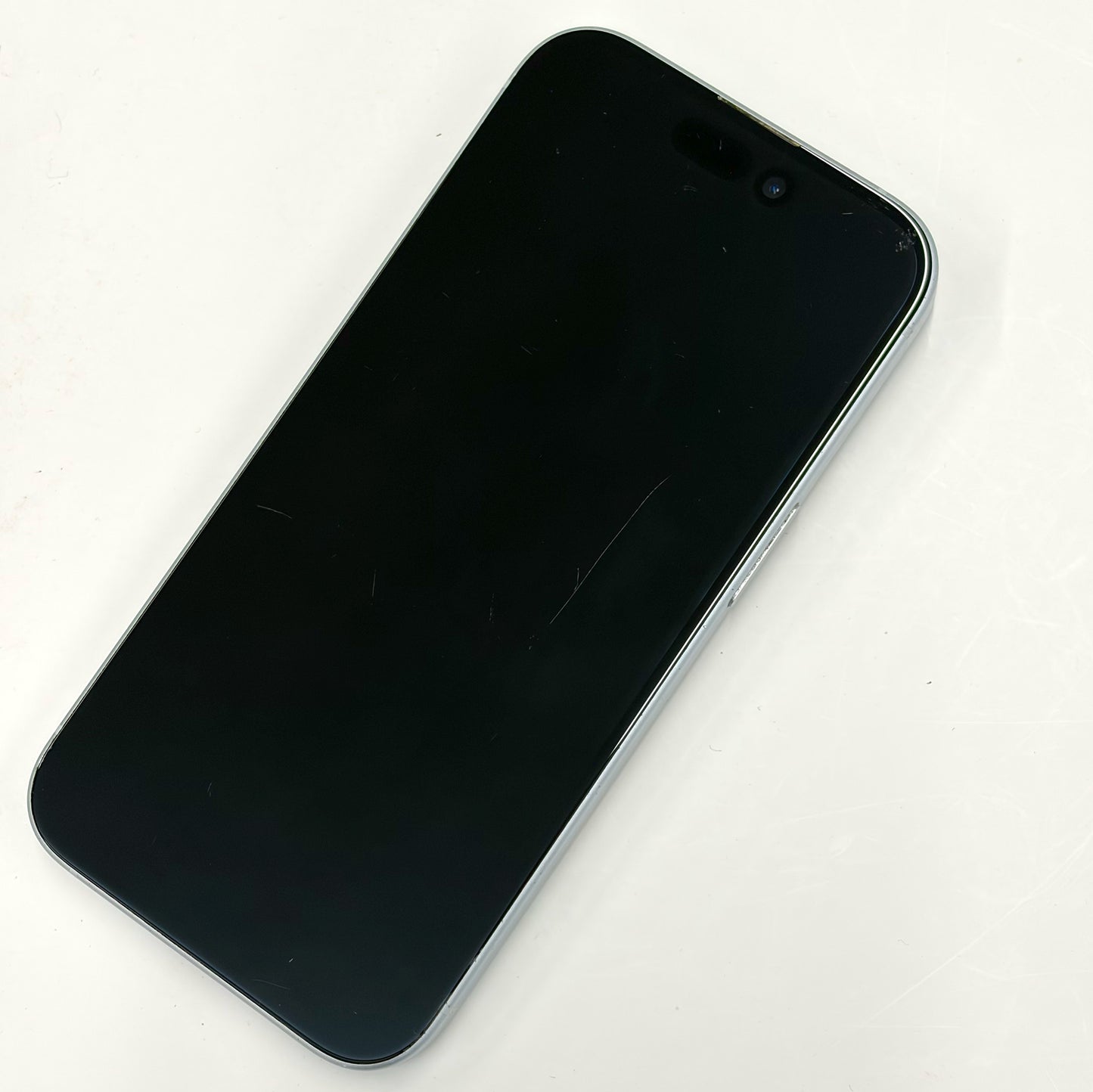 iPhone 15 Blue 256GB B Grade 100% Battery T8733
