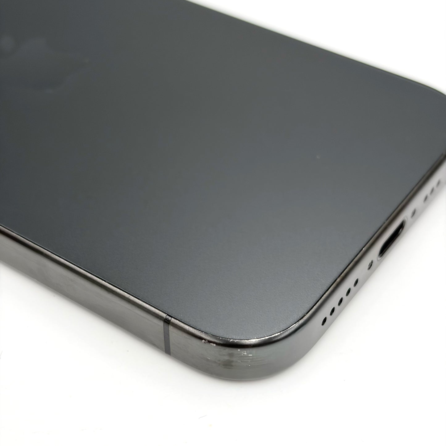 iPhone 15 Pro 128GB Black Titanium A Grade 100% Battery T8895