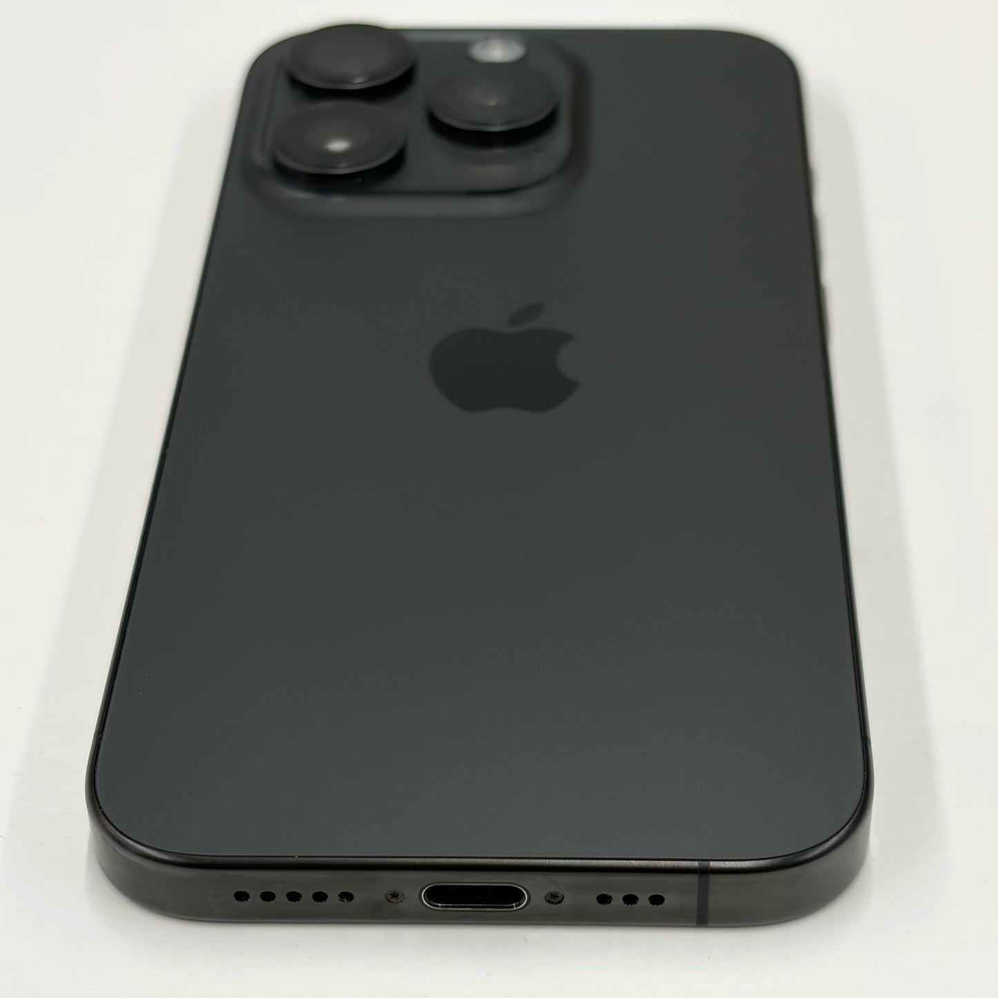 iPhone 15 Pro 128GB Black Titanium A Grade 89% Battery T8639