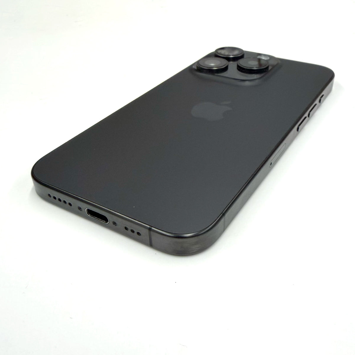 iPhone 15 Pro 128GB Black Titanium B Grade 87% Battery T8981