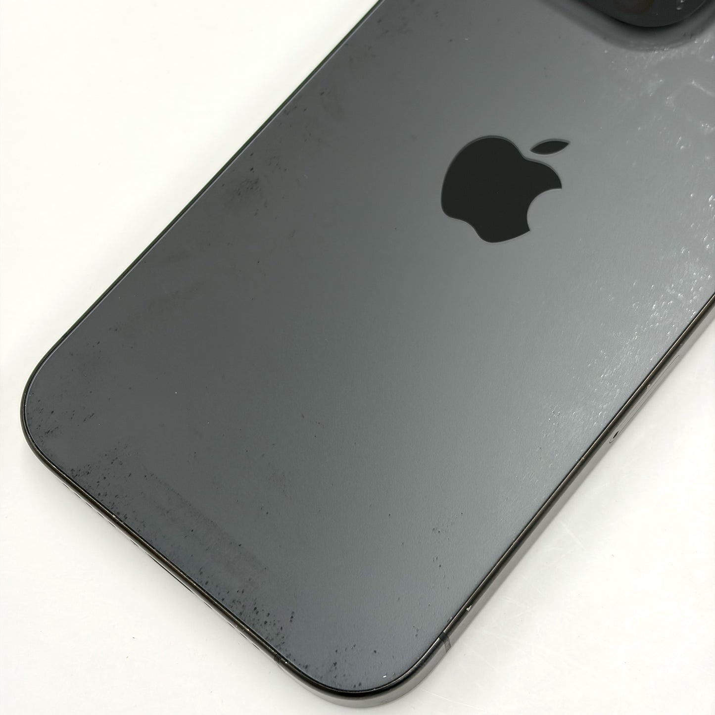 iPhone 15 Pro 128GB Black Titanium B Grade 85% Battery T8668