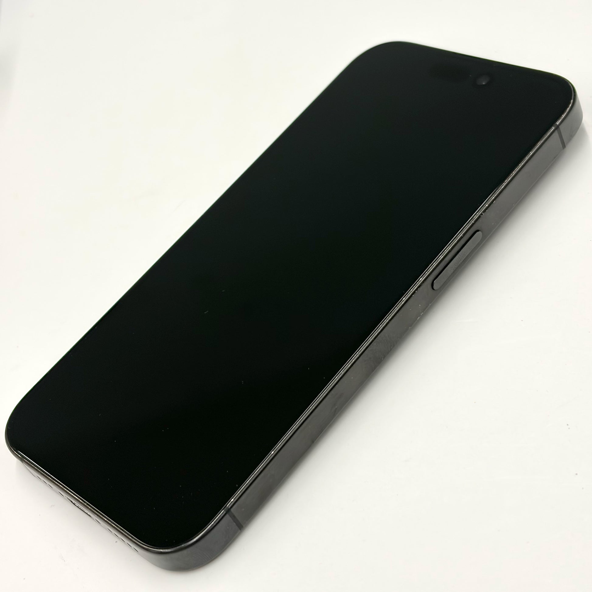 iPhone 15 Pro 128GB Black Titanium B Grade 85% Battery T8668