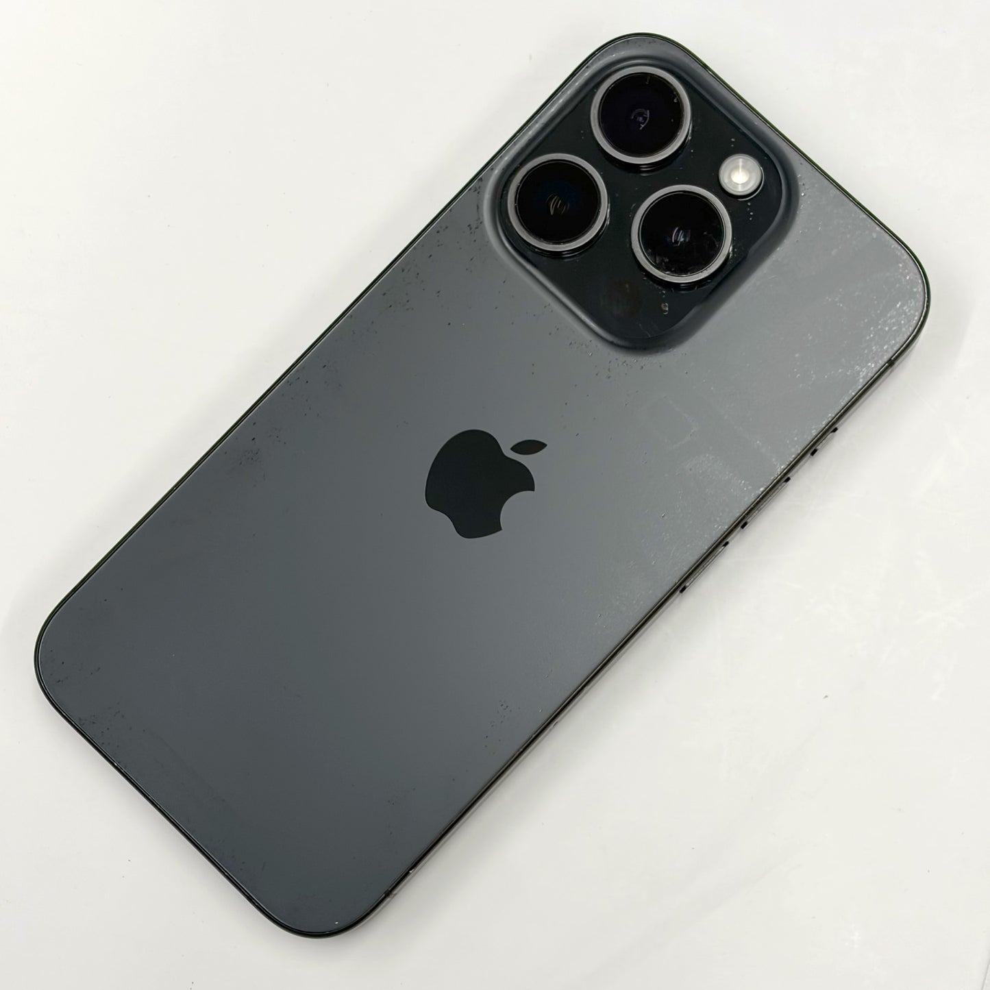 iPhone 15 Pro 128GB Black Titanium B Grade 85% Battery T8668