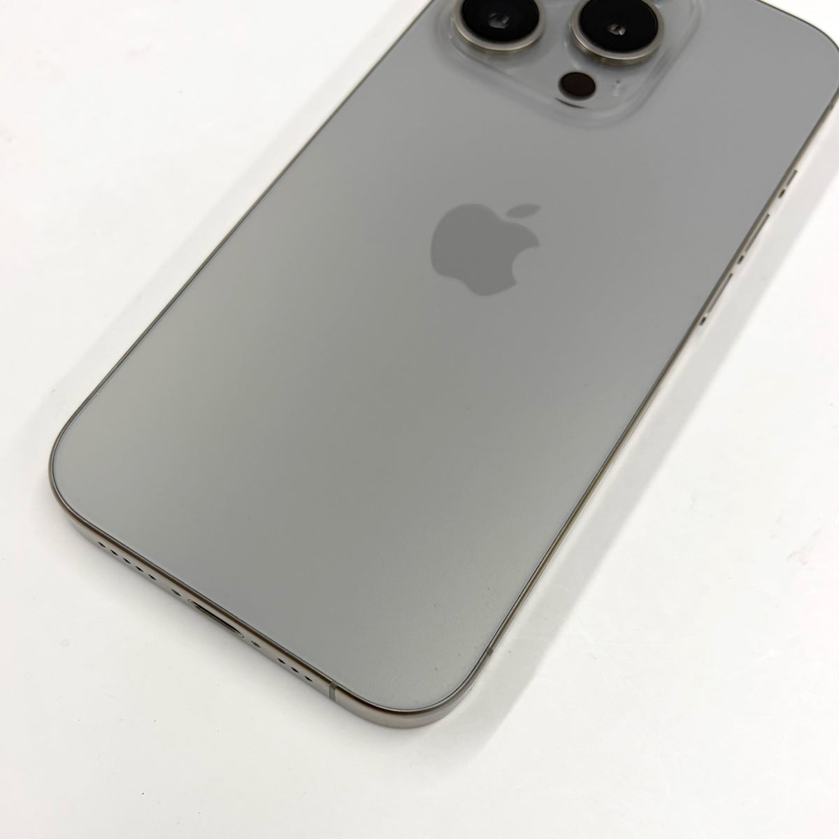 iPhone 15 Pro 128GB Natural Titanium 84% Battery (A Grade) T8934