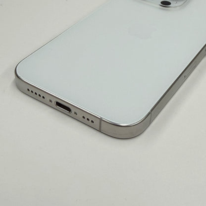 iPhone 15 Pro 256GB White Titanium 100% Battery (A Grade) T8949