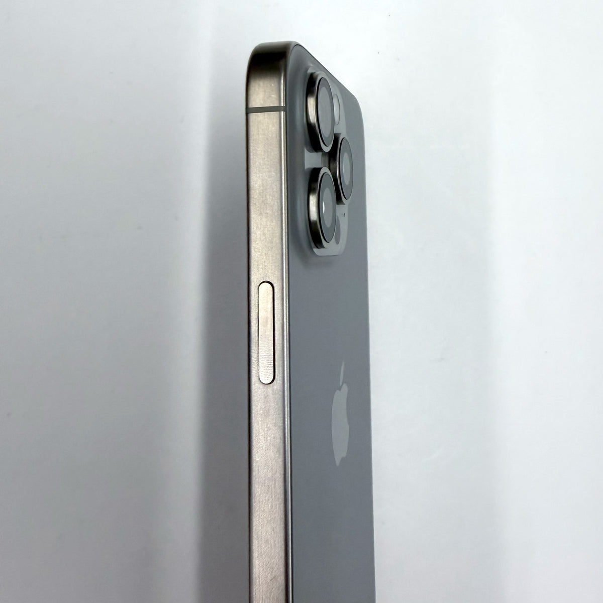 iPhone 15 Pro Max 256GB Natural Titanium 82% Battery (A Grade) T8971