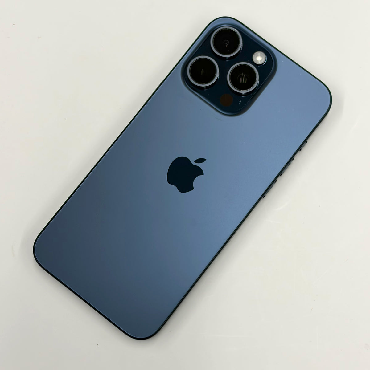 iPhone 15 Pro Max 512GB Blue Titanium A Grade 87% Battery T8724