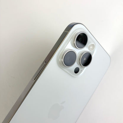 iPhone 15 Pro Max 512GB White Titanium C Grade 84% Battery - T8694