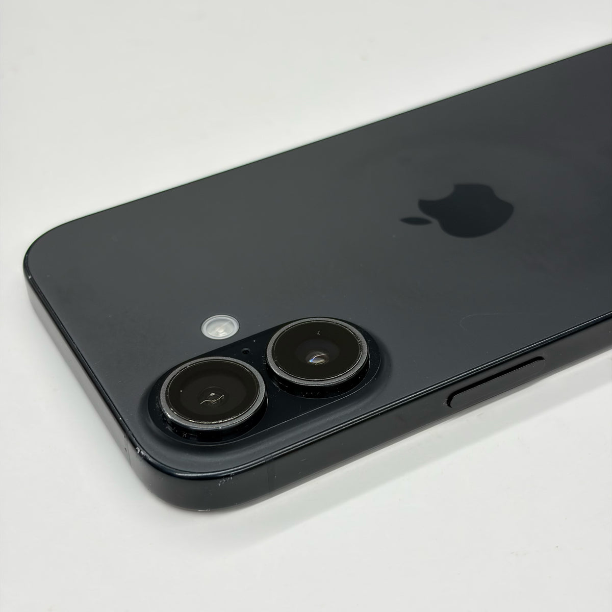 iPhone 16 128GB Black 95% Battery (B Grade) T8928