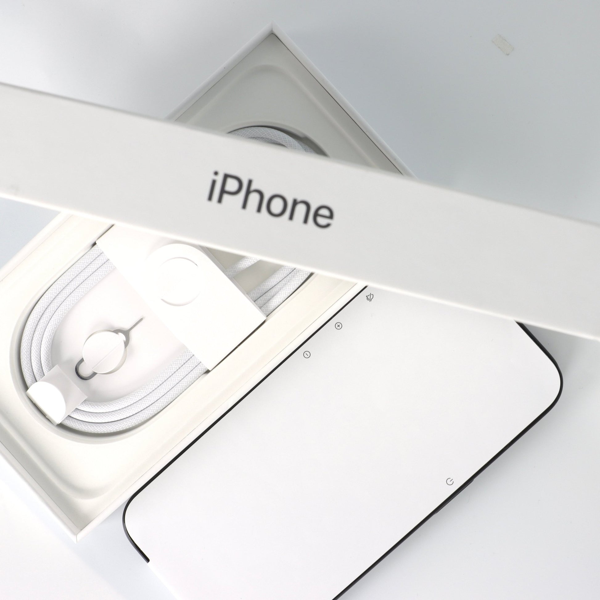 iPhone 16 - trade.com.au