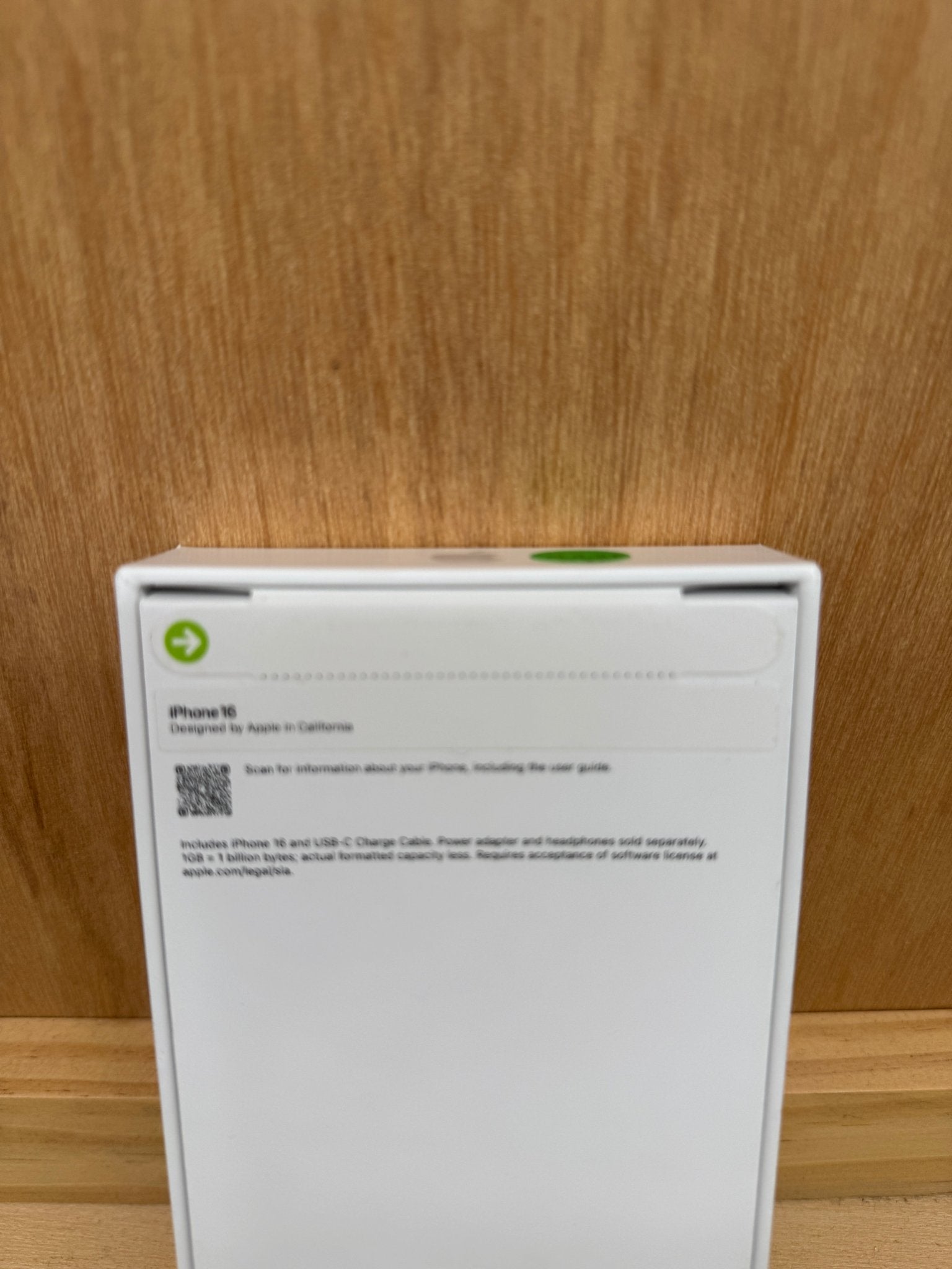 iPhone 16 - trade.com.au