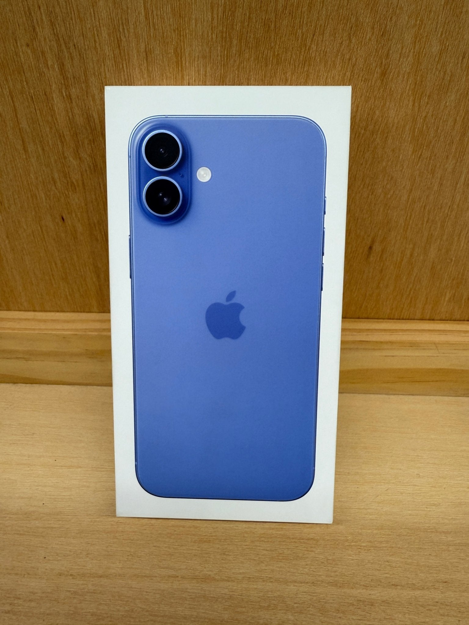 iPhone 16 Plus - trade.com.au
