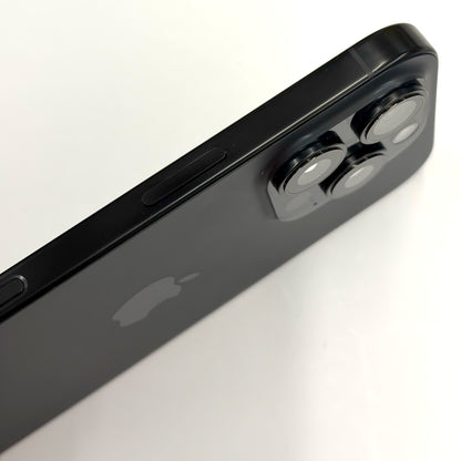 iPhone 16 Pro 128GB Black Titanium A Grade 100% Battery T8644